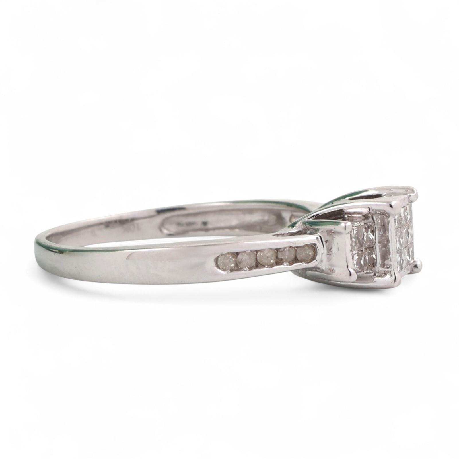 0.60 TW Princess Cluster Diamond Ring 10K White Gold Size 8.5 Ladies Estate