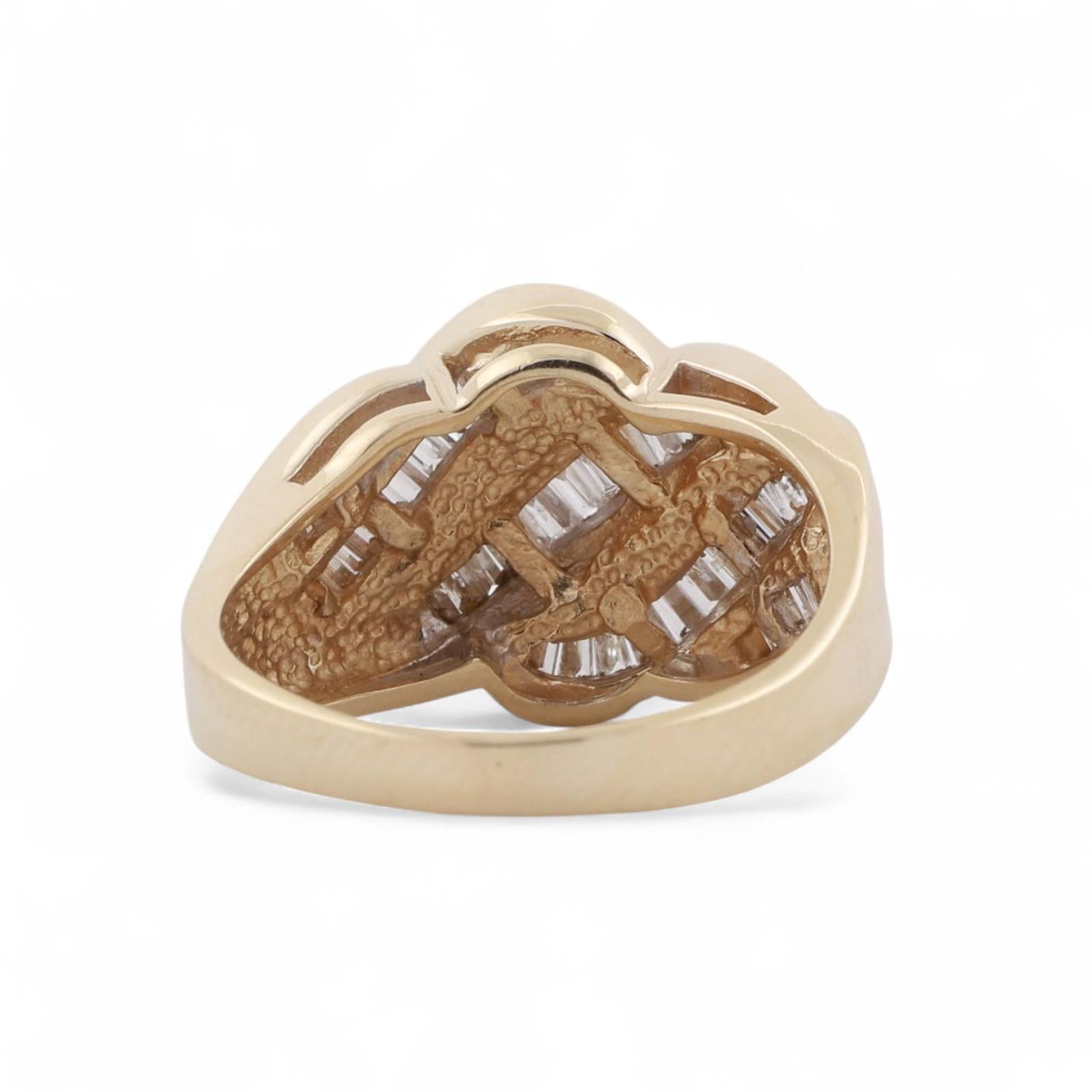 0.70 TW Baguette Diamond Swirl Ring 14K Gold Size 8 Ladies Estate