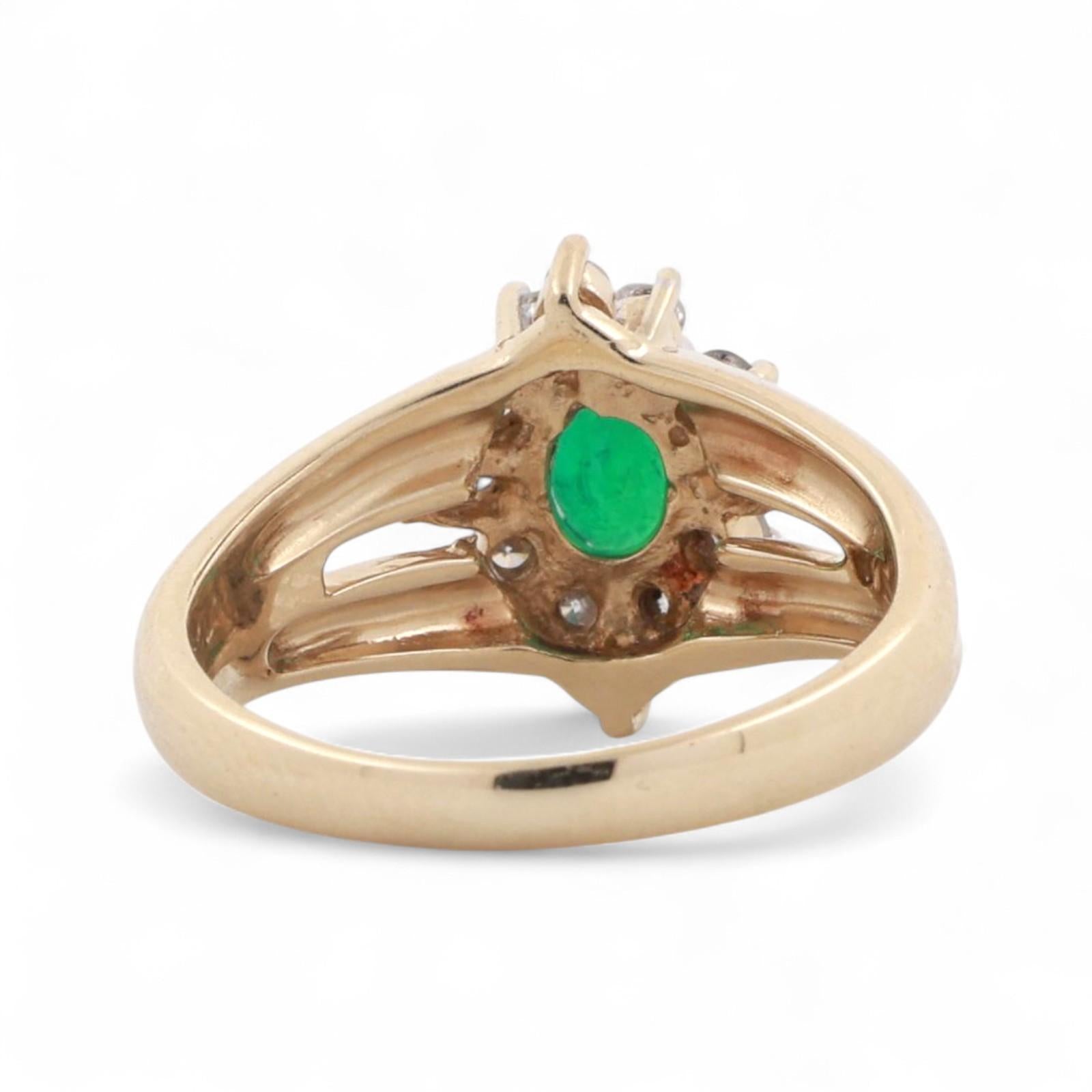 Solitaire Emerald Halo Diamond Cocktail Ring 14K Yellow Gold 0.85 CTW Size 6