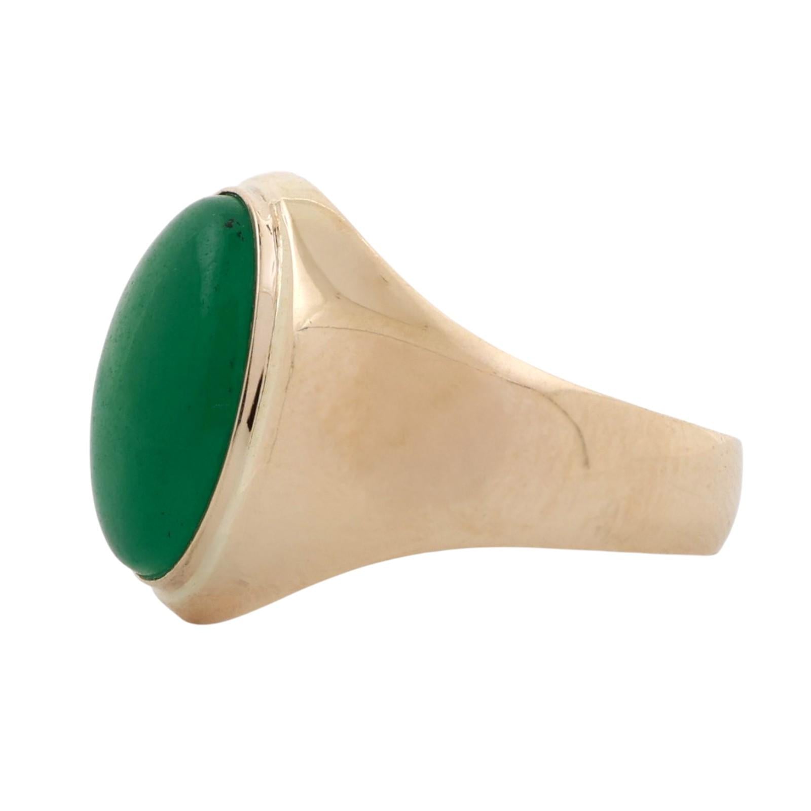 Oval Jadeite Gemstone Solitaire Ring 14K Yellow Gold Size 7.75 Unisex Estate