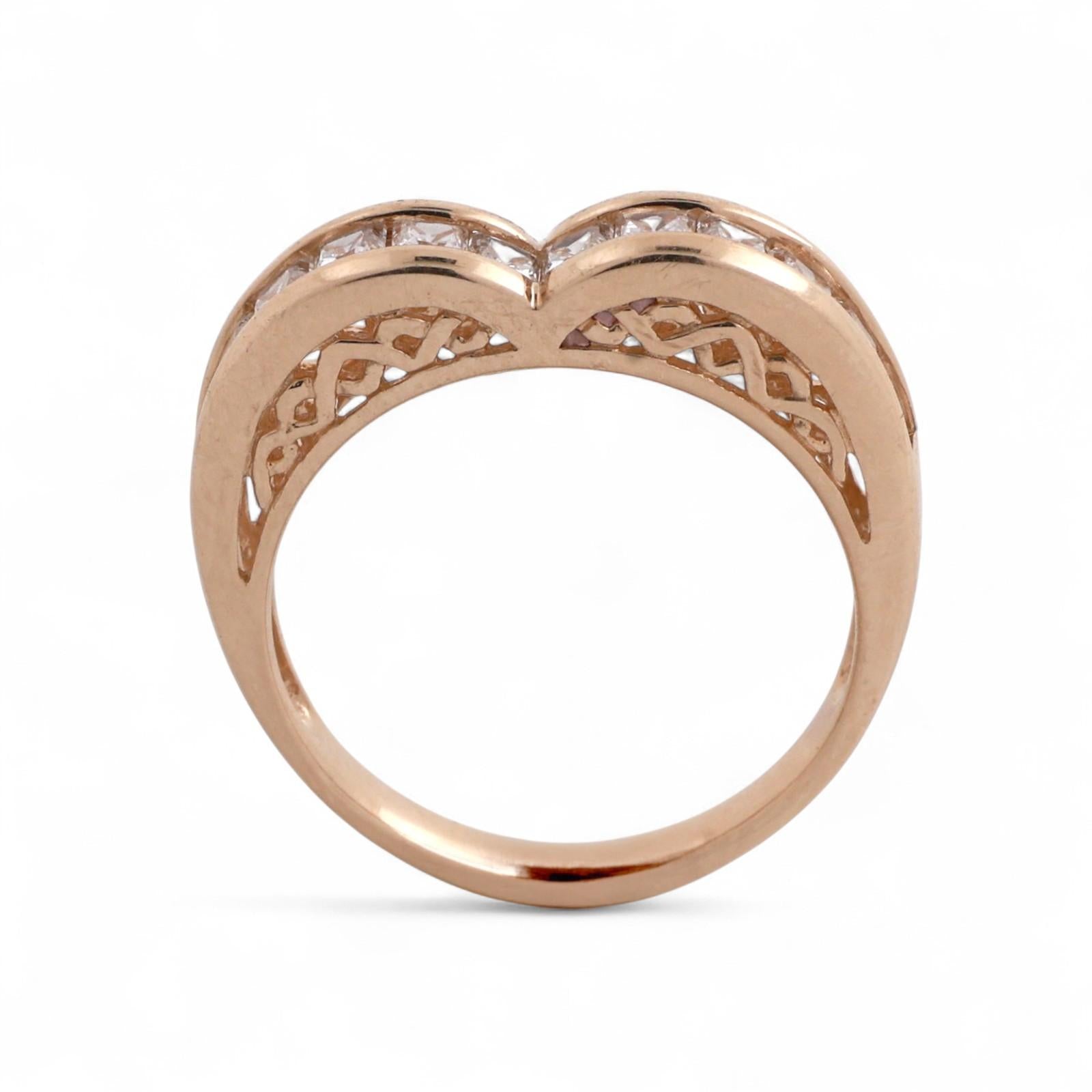 Half Eternity Heart Band Ring 14K Yellow Gold Cubic Ziconia Gems Size 8.75