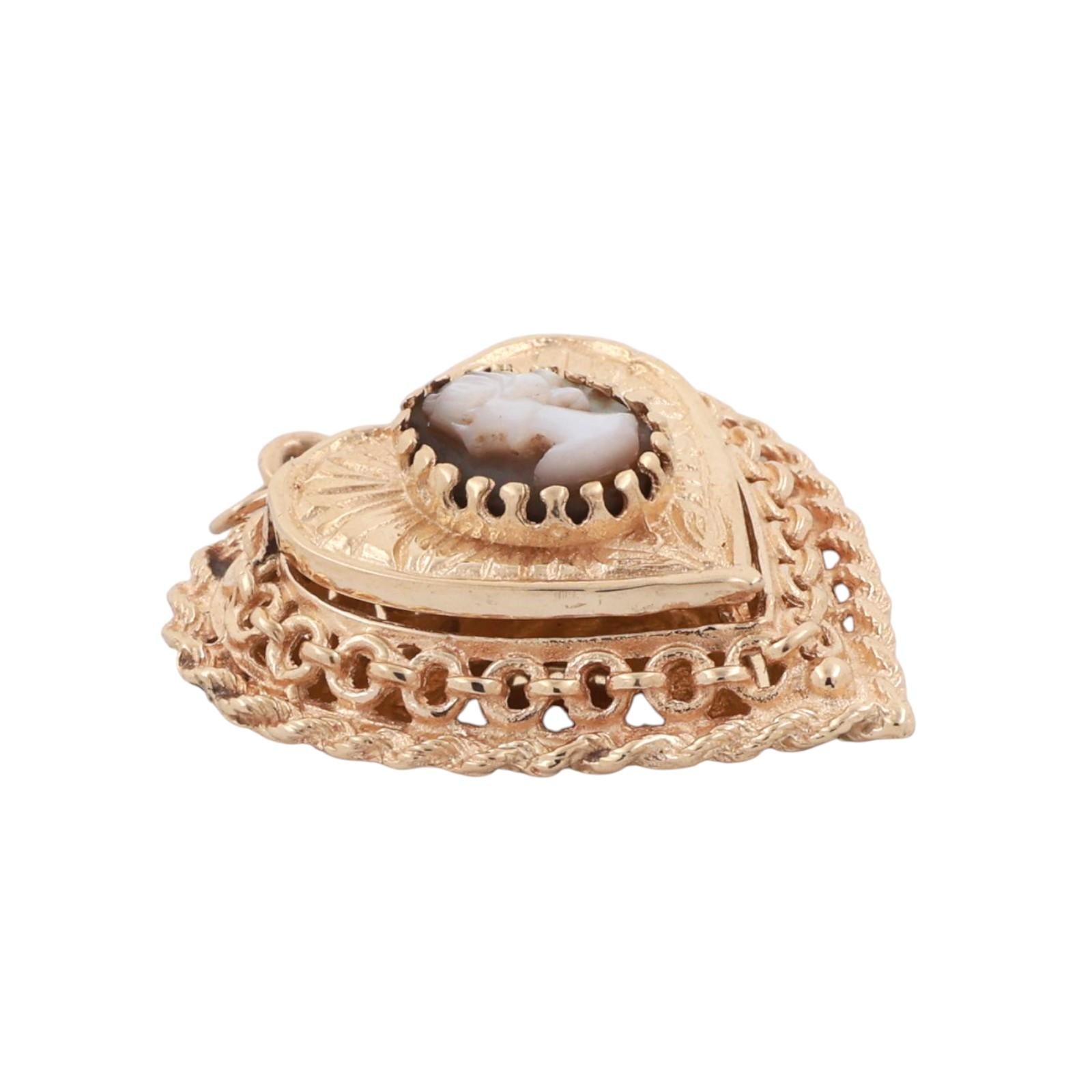 Vintage Cameo Heart Locket Pendant Charm 14K Yellow Gold Filigree Design 1.45"