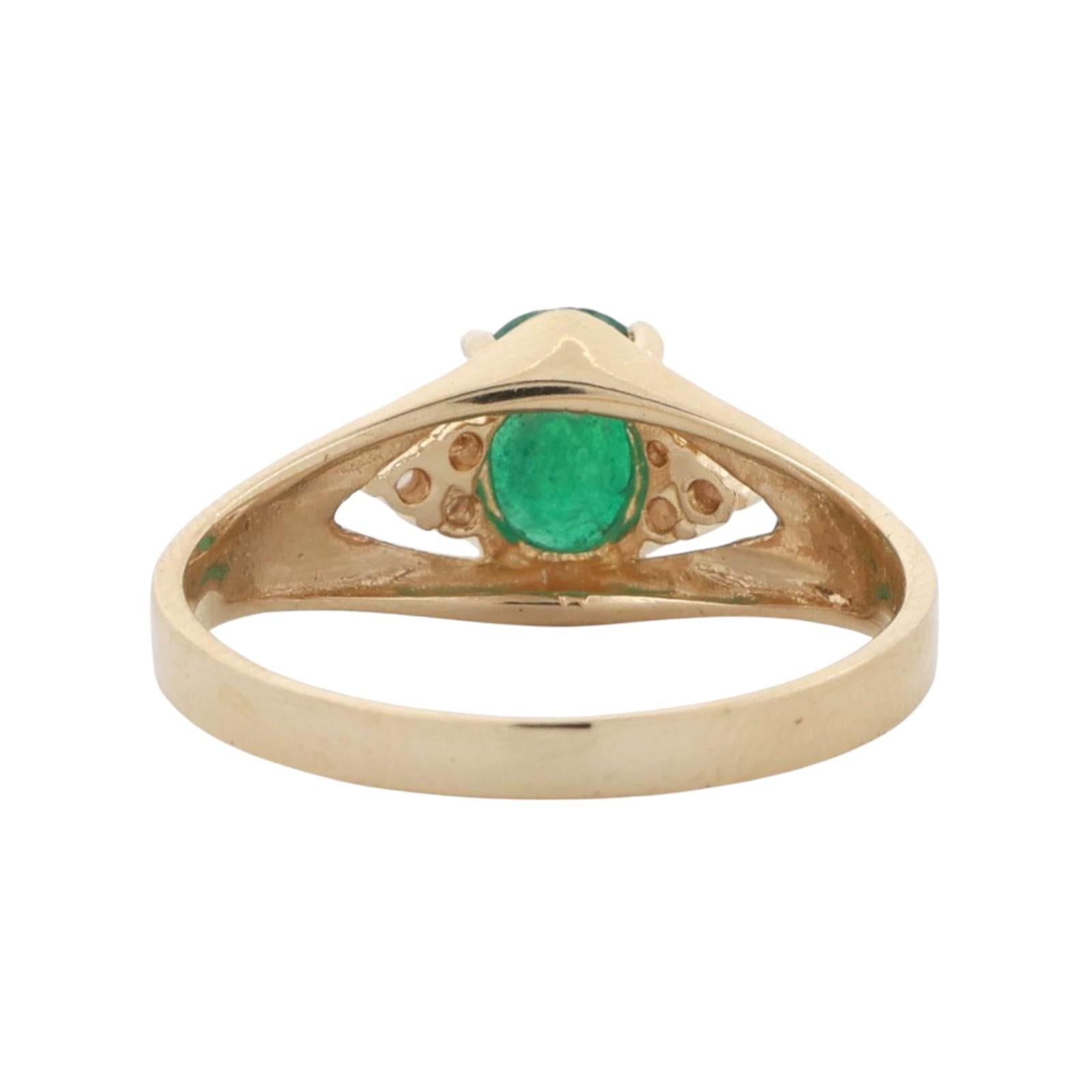 Solitaire Emerald Diamond Accent Cocktail Ring 14K Yellow Gold 0.80 CTW Size 7