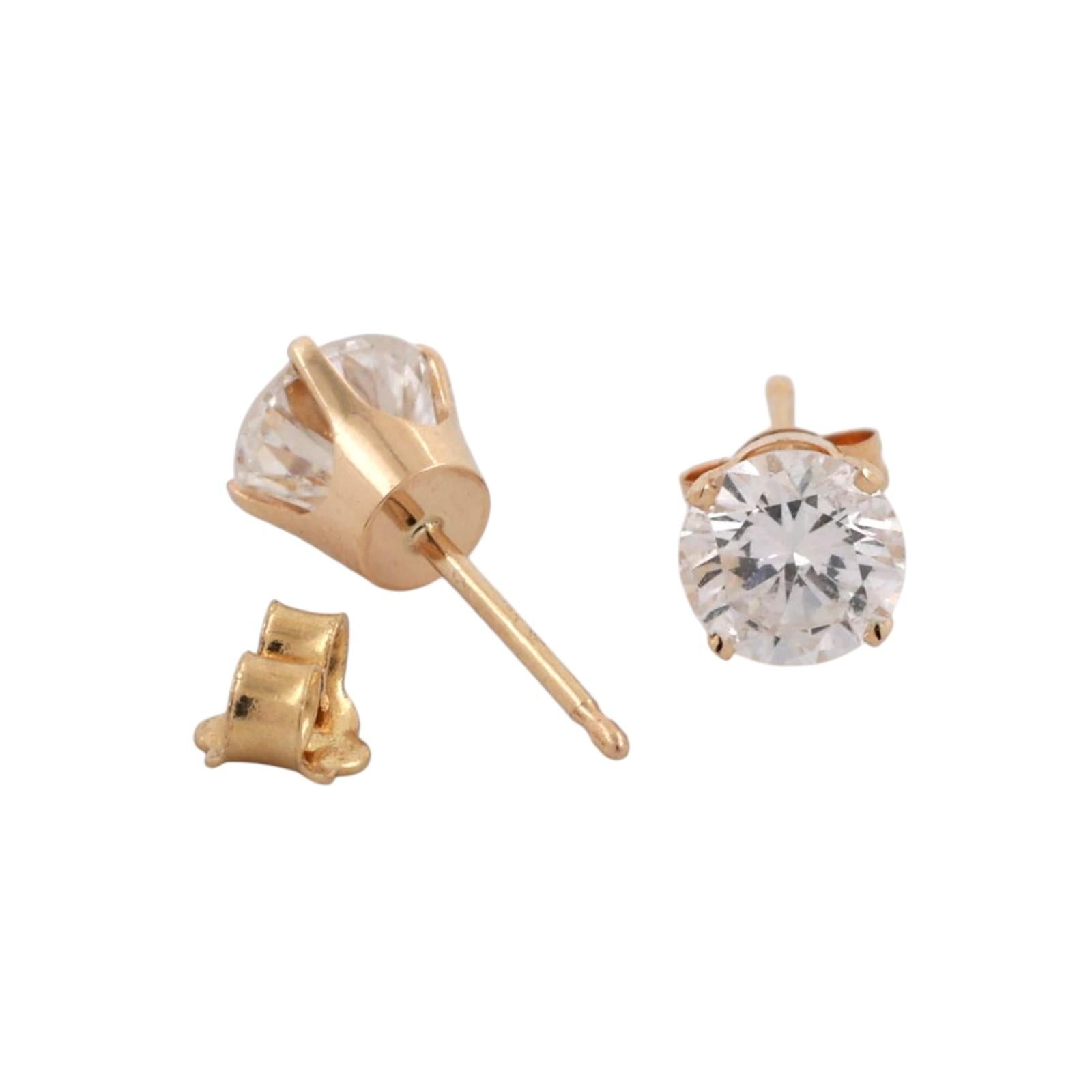 1.25 TW Round Diamond Stud Earrings 14K Yellow Gold 4-Prong Basket Set Unisex