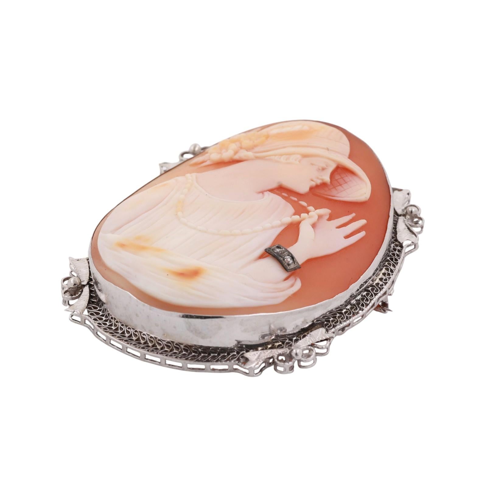 Vintage Cameo Brooch Pin Pendant White Gold 0.02 TW Diamond Accent 2.05" Ladies