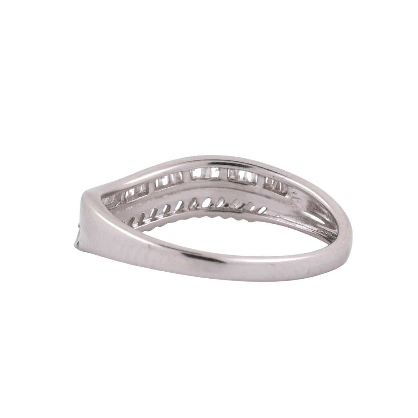 Baguette Diamond Swirl Band Ring 10K White Gold 0.50 TW Size 7.25 Ladies Estate