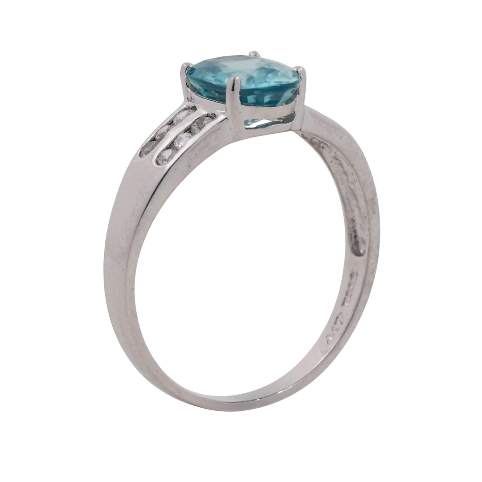 Solitaire Blue Zircon Topaz Accent Ring 10K White Gold 2.07 CTW Size 7.25 Estate