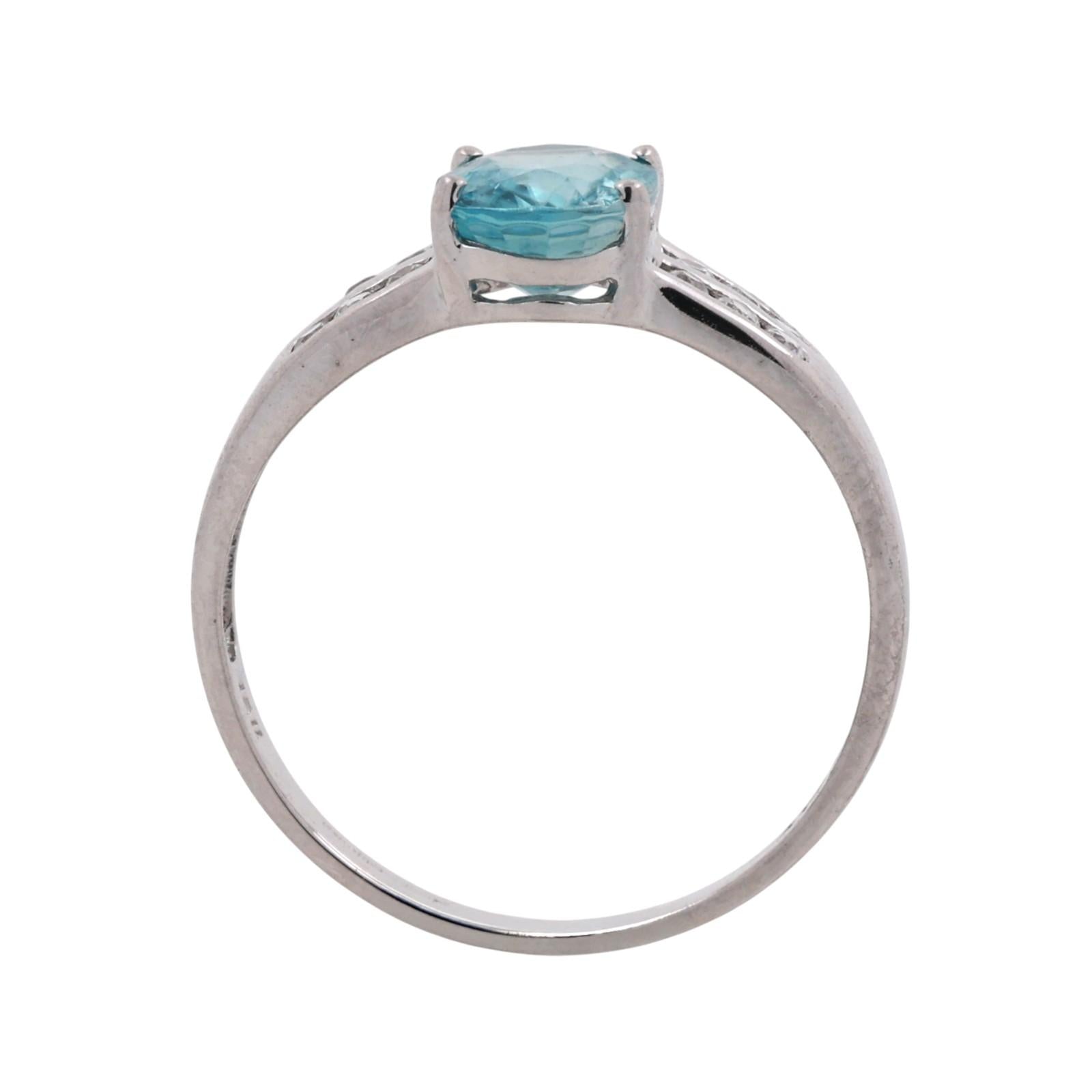 Solitaire Blue Zircon Topaz Accent Ring 10K White Gold 2.07 CTW Size 7.25 Estate
