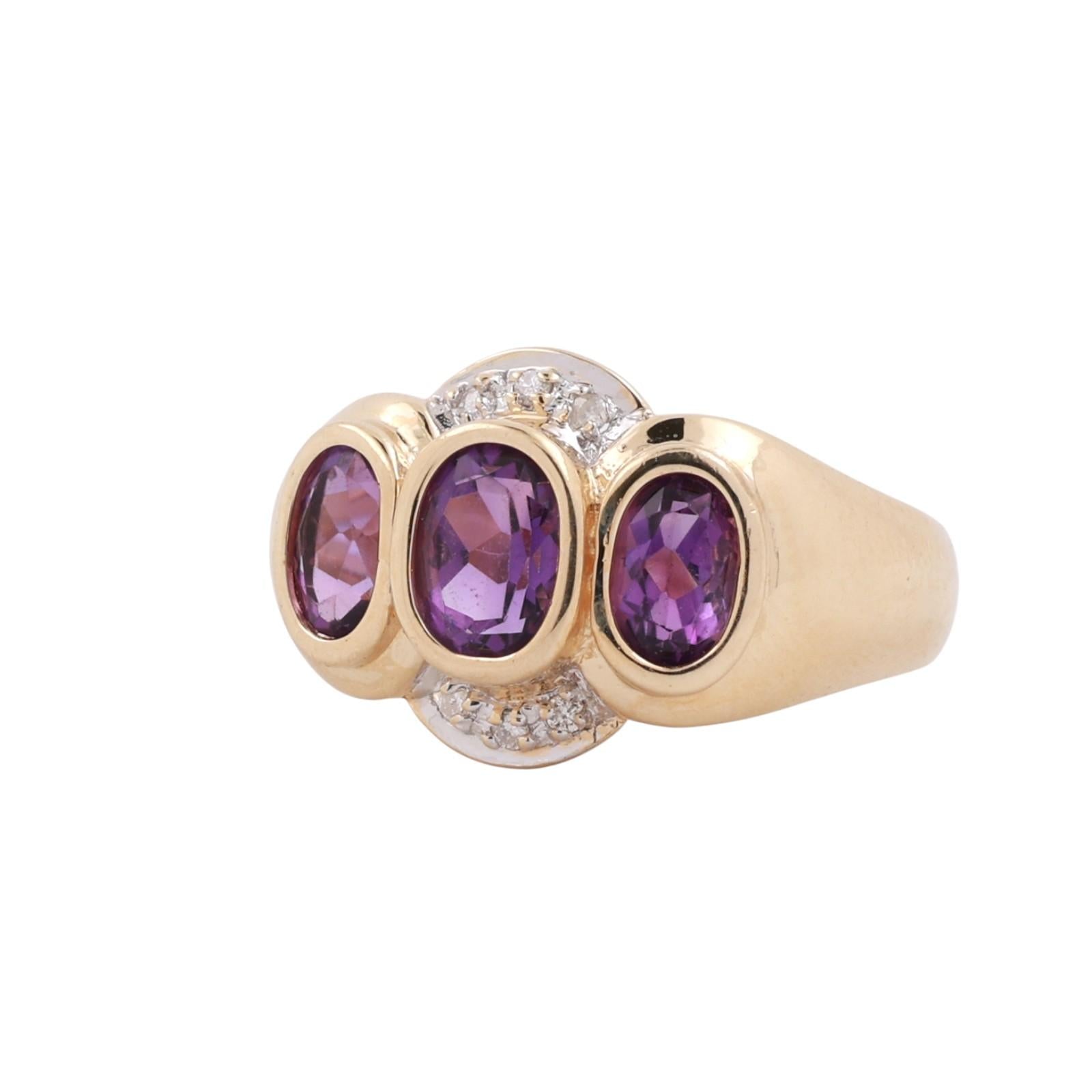 3-Stone Oval Amethyst Diamond Accent Ring 14K Gold 0.94 CTW Size 6 Estate