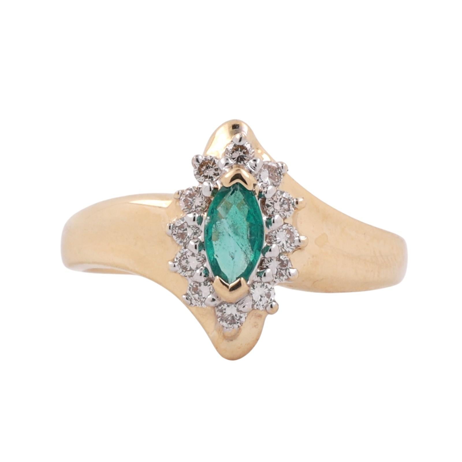 Emerald Diamond Floral Cocktail Ring 14K Yellow Gold 0.42 CTW Size 7.5 Ladies