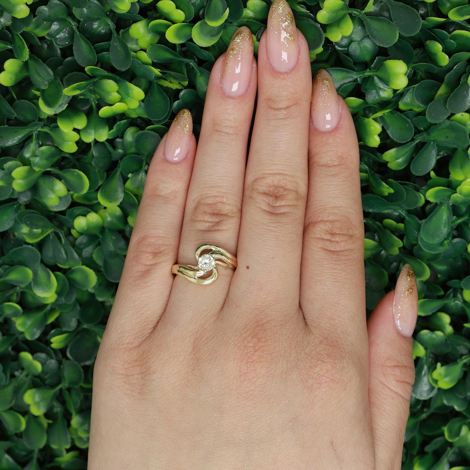 Diamond Solitaire Bypass Ring 14K Yellow Gold 0.38 CT Size 6.25 Ladies Estate