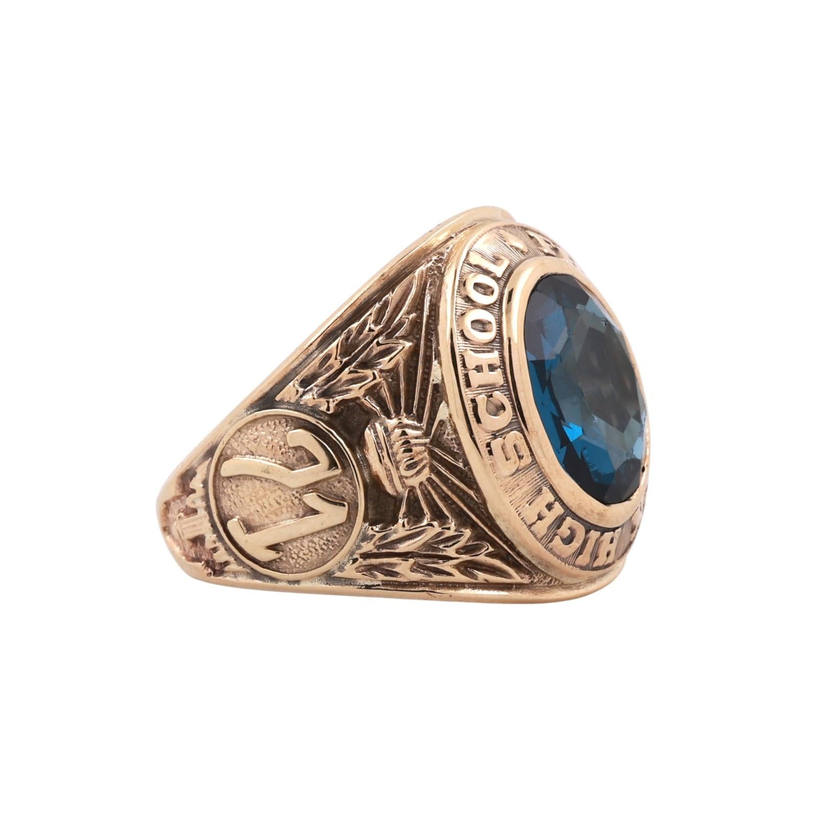 Frederick High School Class Ring 1971 10K Gold Lab Grown Sapphire Gem Size 9.75