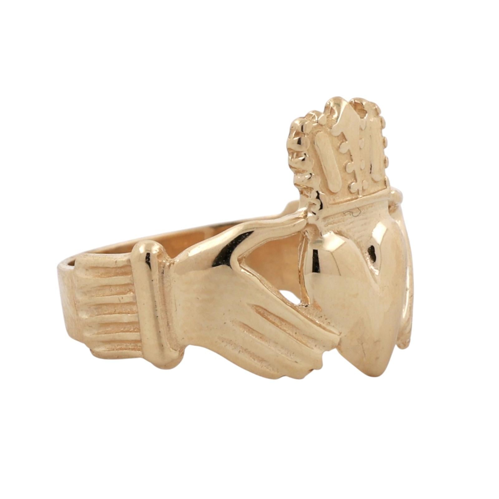 Claddagh Love Ring 14K Yellow Gold Size 6.25 Vintage Estate