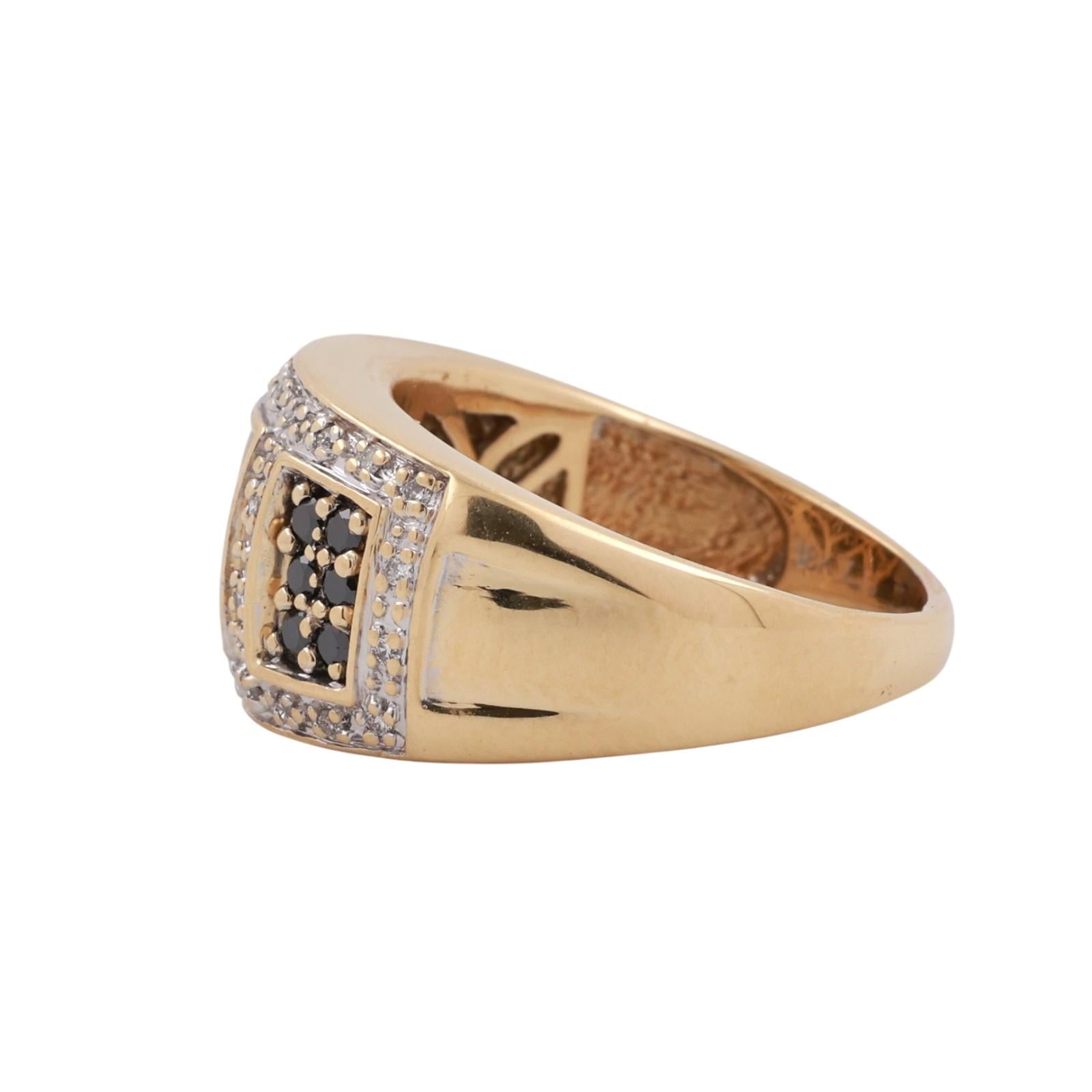 Black and White Diamond Wide Band Ring 18K Gold 0.66 TW Size 8.25 Ladies Estate