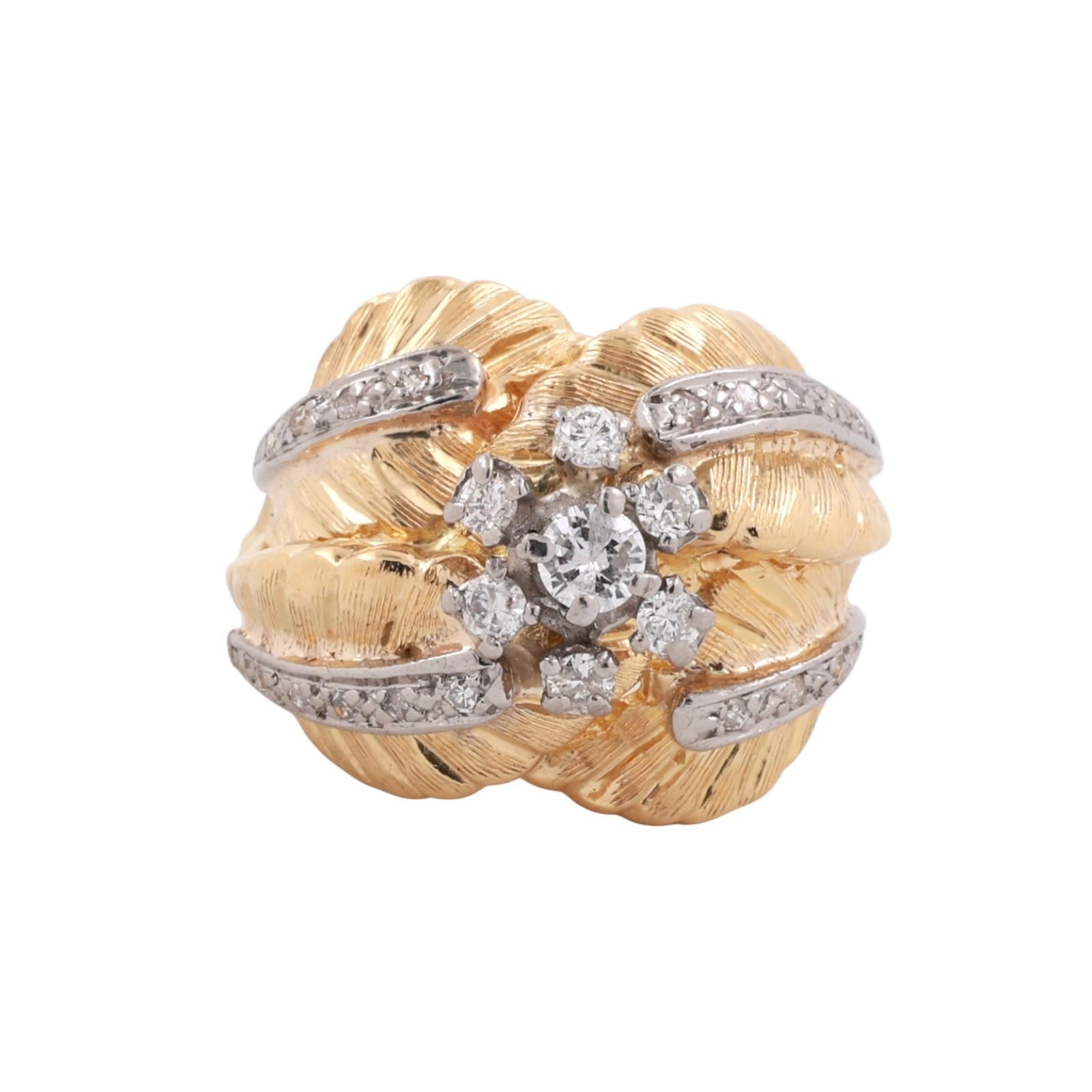 Vintage 0.50 TW Diamond Floral Statement Ring 14K Gold Size 3.75 Ladies Estate