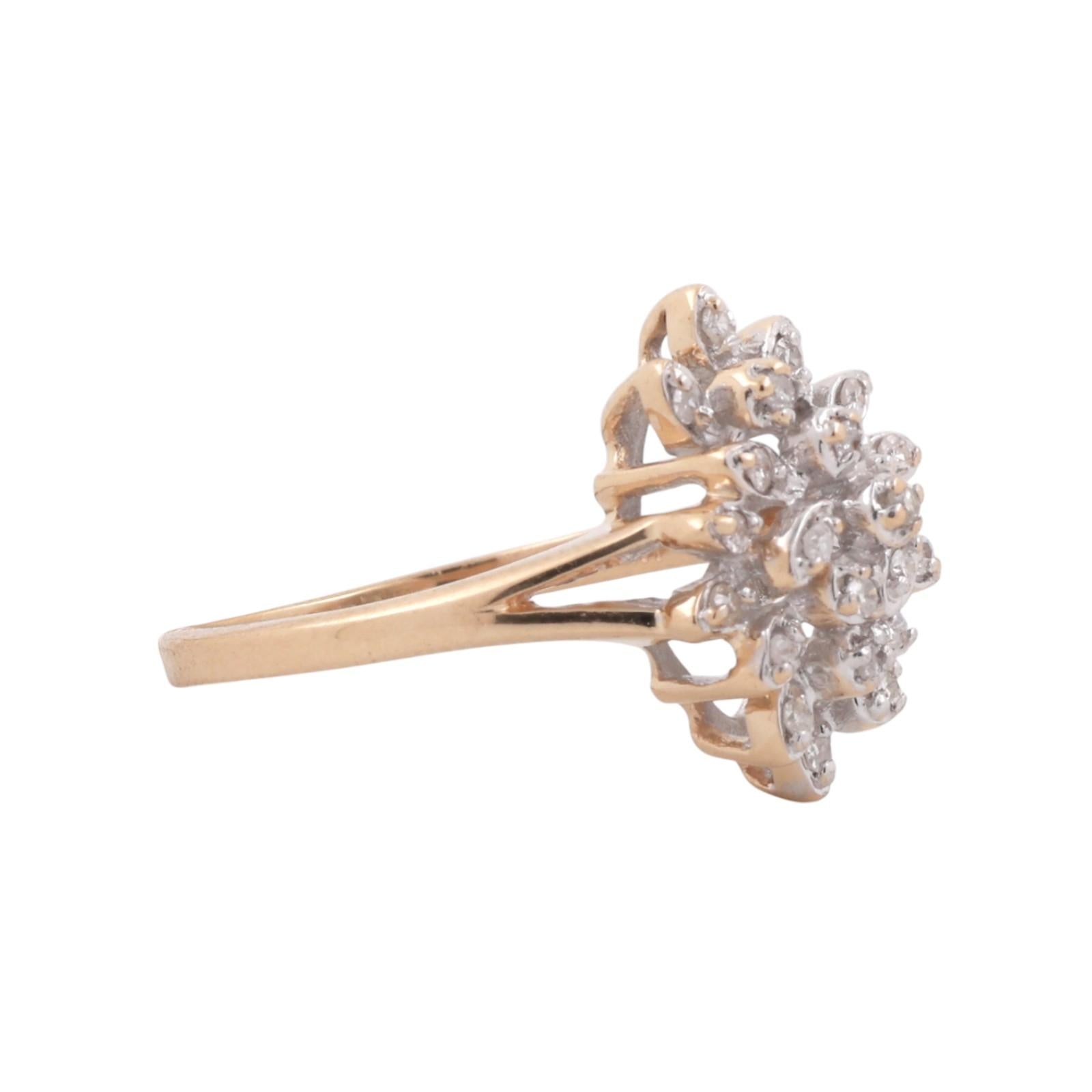 Cluster Diamond Floral Cocktail Ring 14K Gold 0.25 TW Size 7.5 Ladies Estate