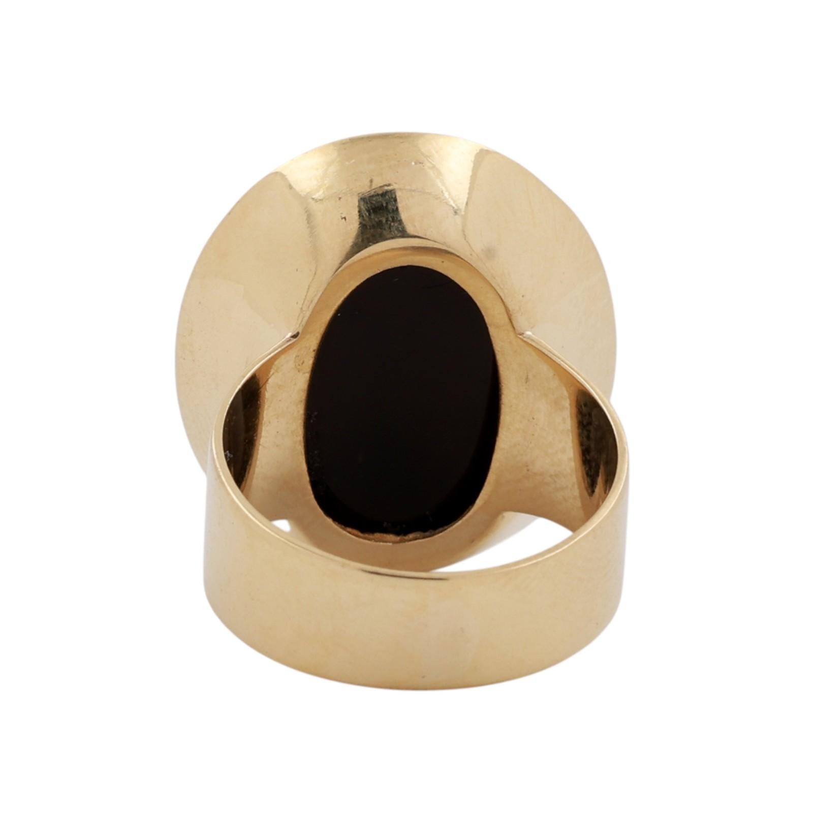Vintage Oval Black Onyx Signet Ring 18K Yellow Gold Oval Gem Size 6.25 Estate