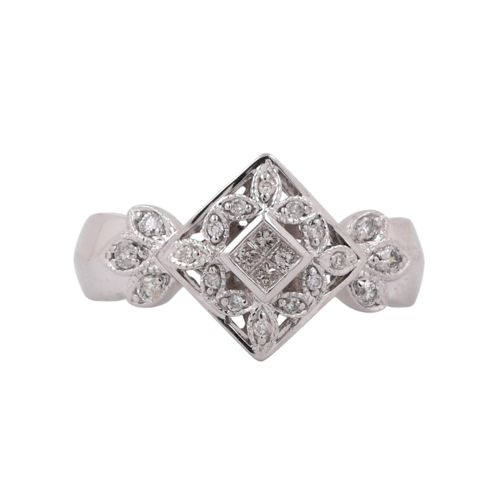 0.40 TW Diamond Floral Cocktail Ring 14K White Gold Size 8.25 Ladies Estate