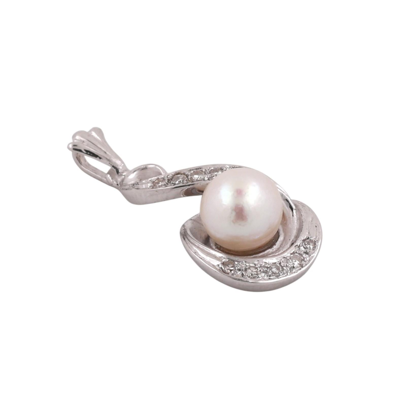 14K White Gold Akoya Pearl Diamond Pendant Natural Pearl Estate