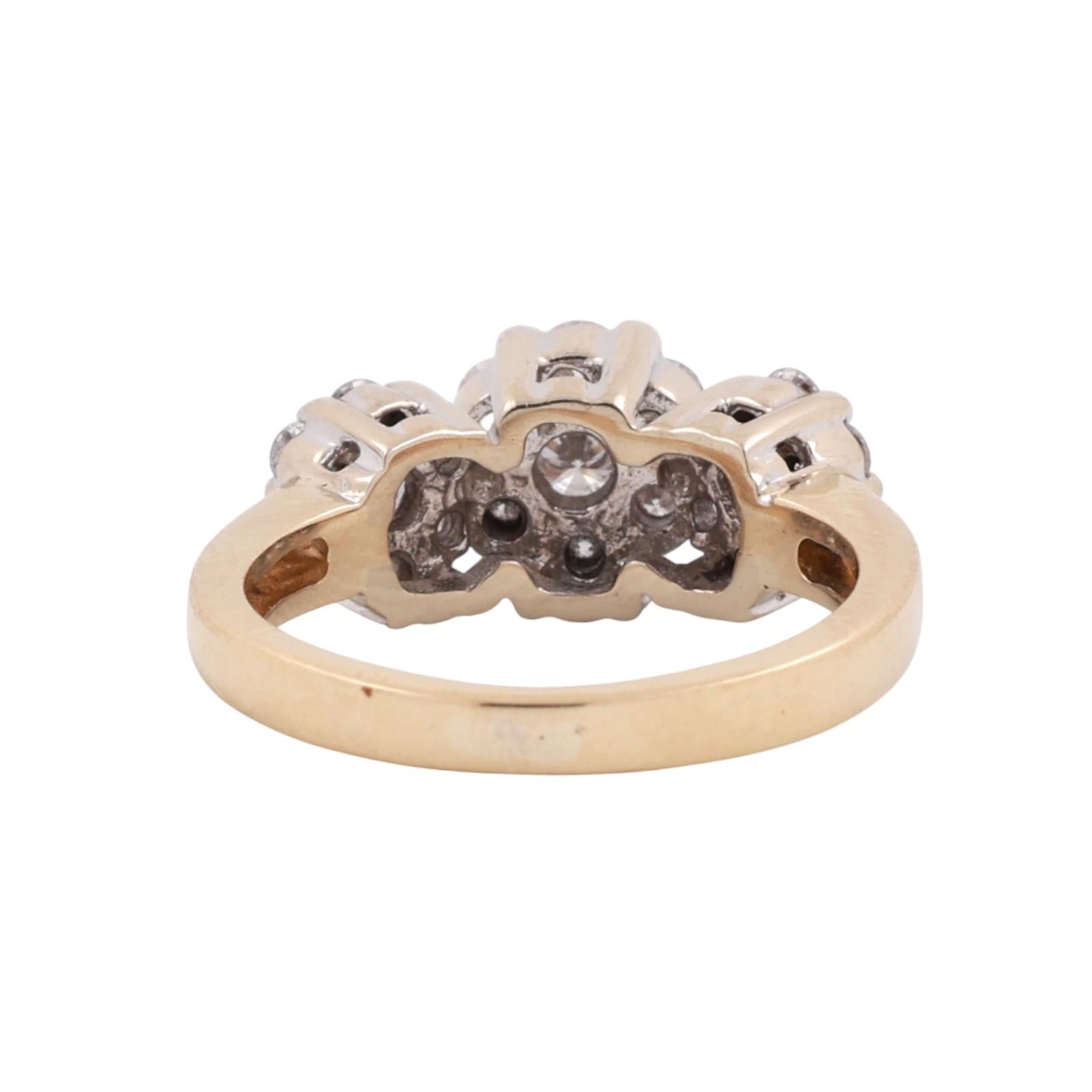 1.40 TW Cluster Diamond Flower Ring 14K Gold Size 5.75 Ladies Estate