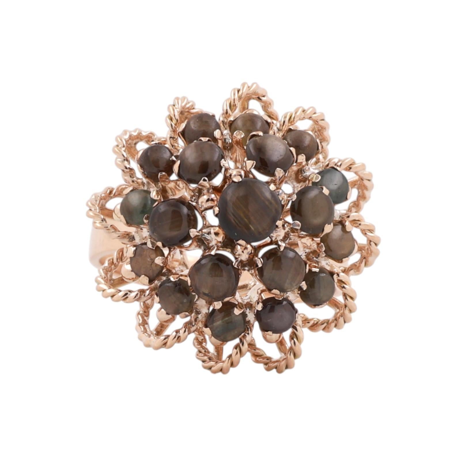 Black Star Sapphire Cocktail Flower Ring Yellow Gold 1.95 CTW Size 7.25 Ladies