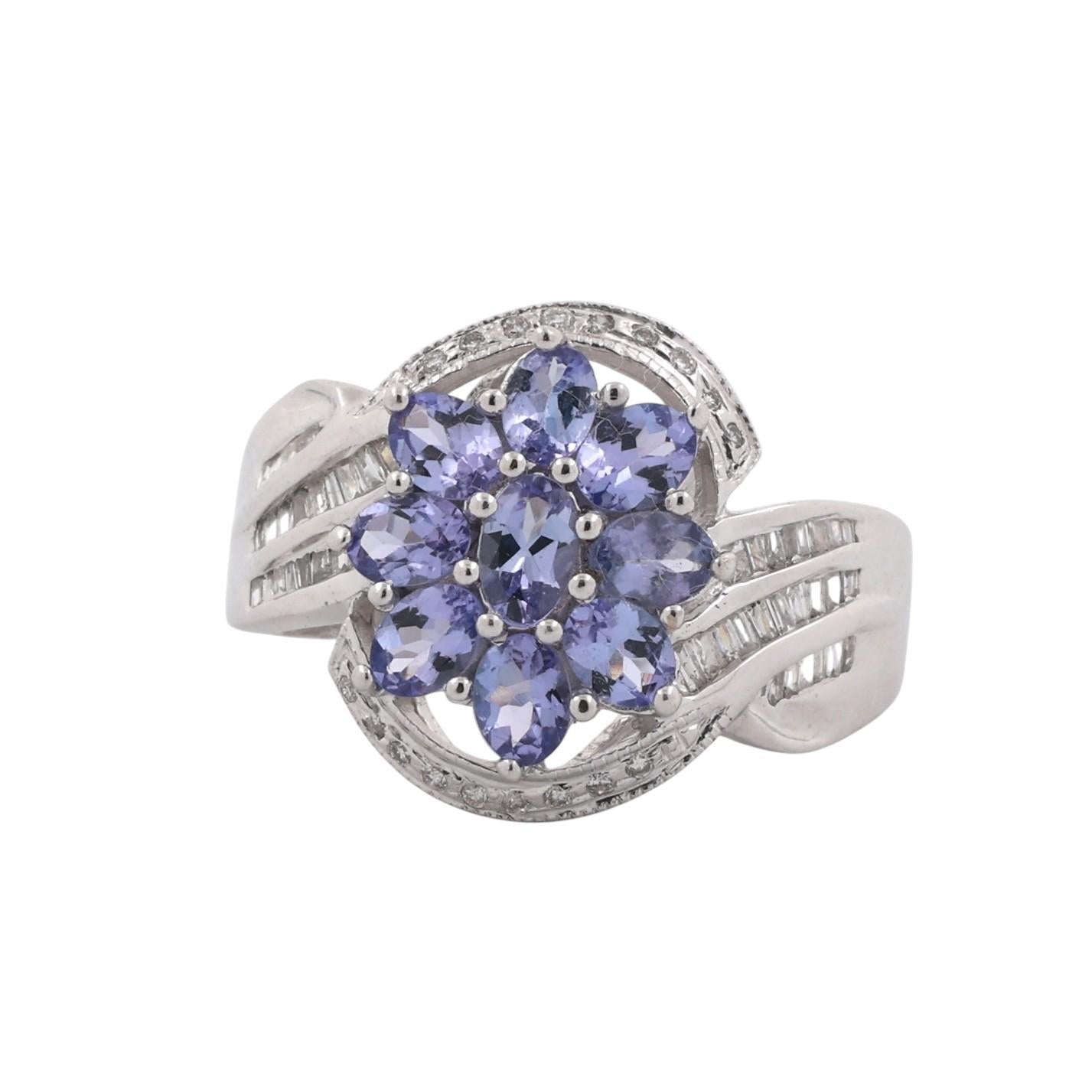 14K White Gold Tanzanite Diamond Cluster Ring 2.32CTW Size 7 Estate