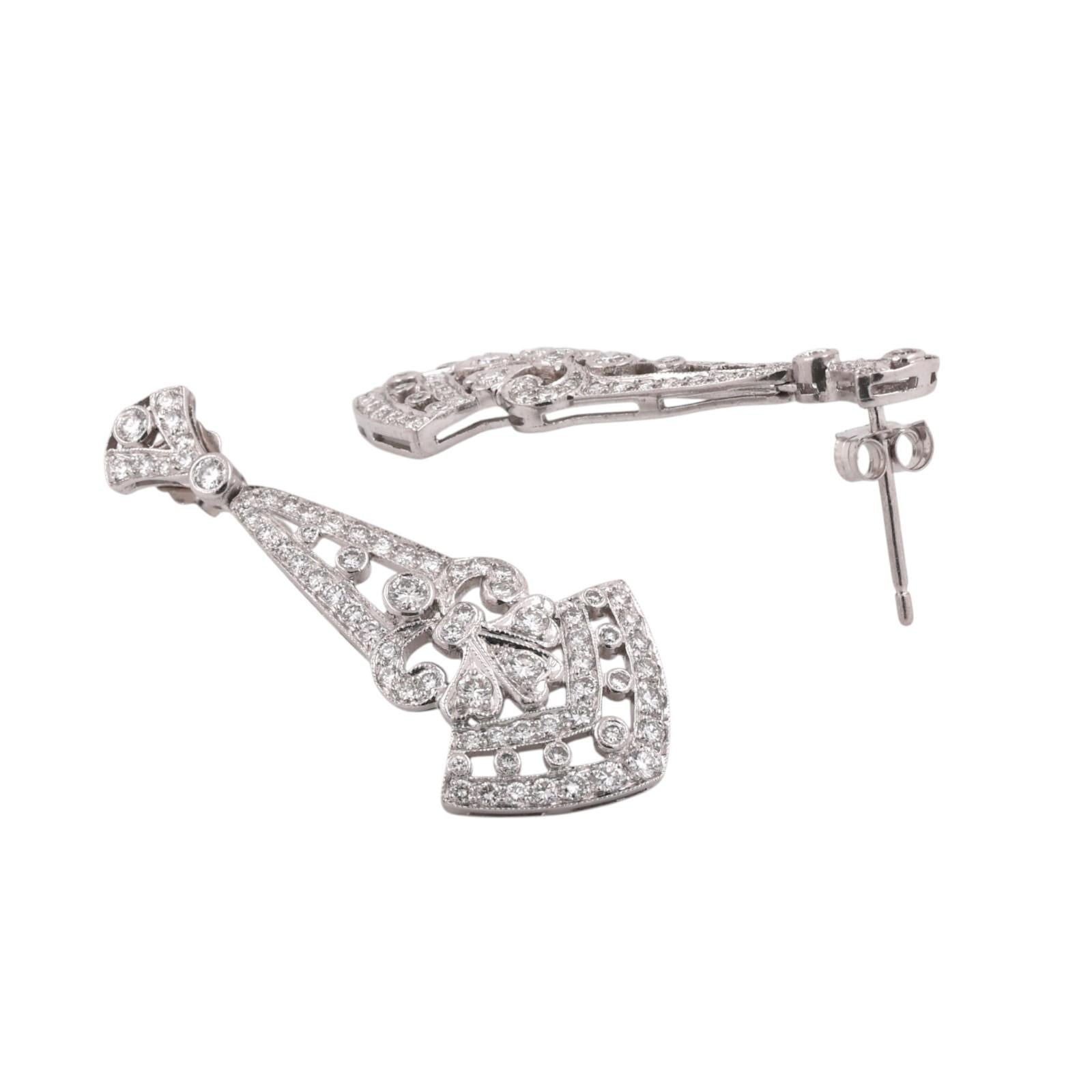 Vintage 2.25 TW Diamond Filigree Chandelier Earrings Platinum 1.25" Ladies