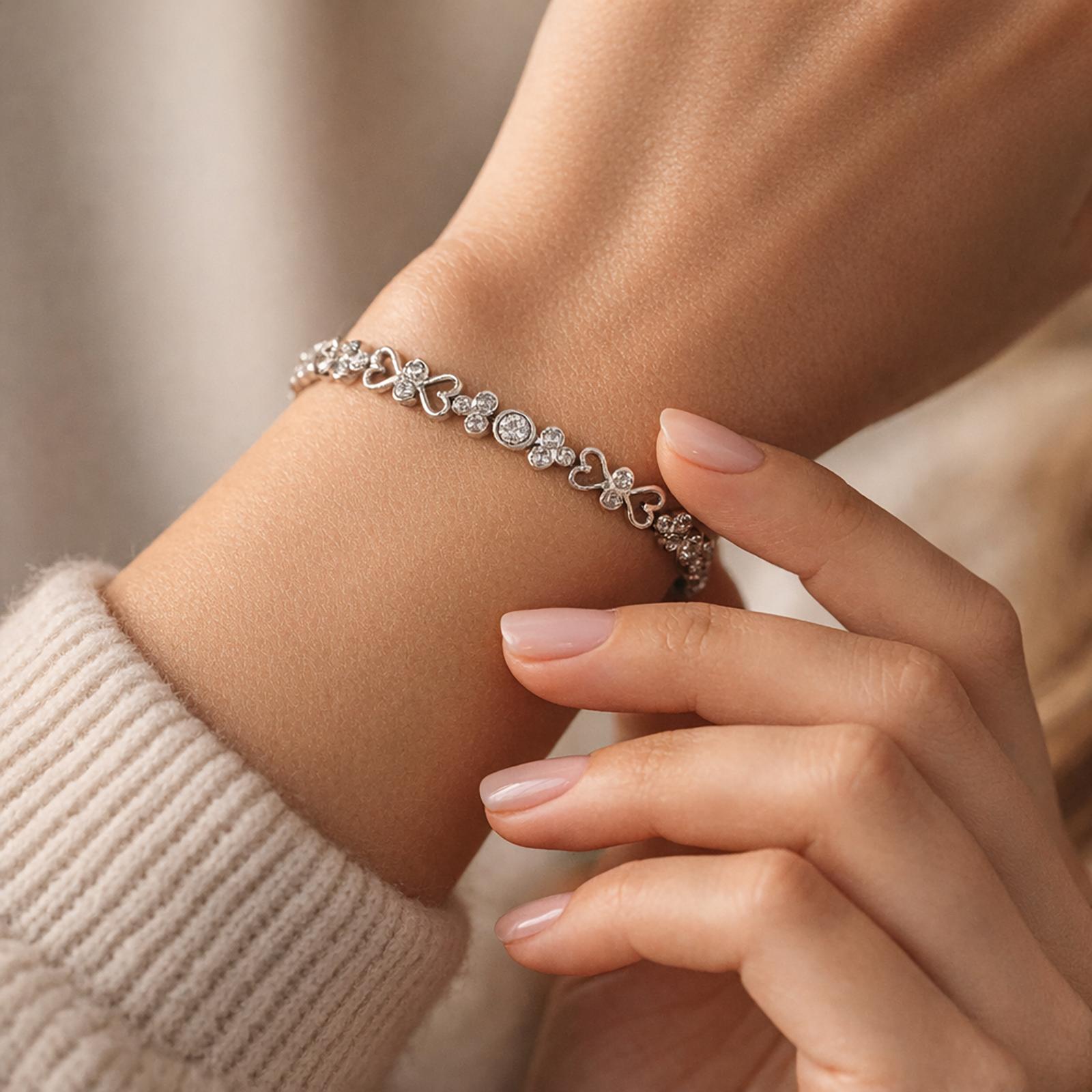 1.68CTW Diamond Heart Link Bracelet Platinum 7.5" Bezel Set VS-SI Estate