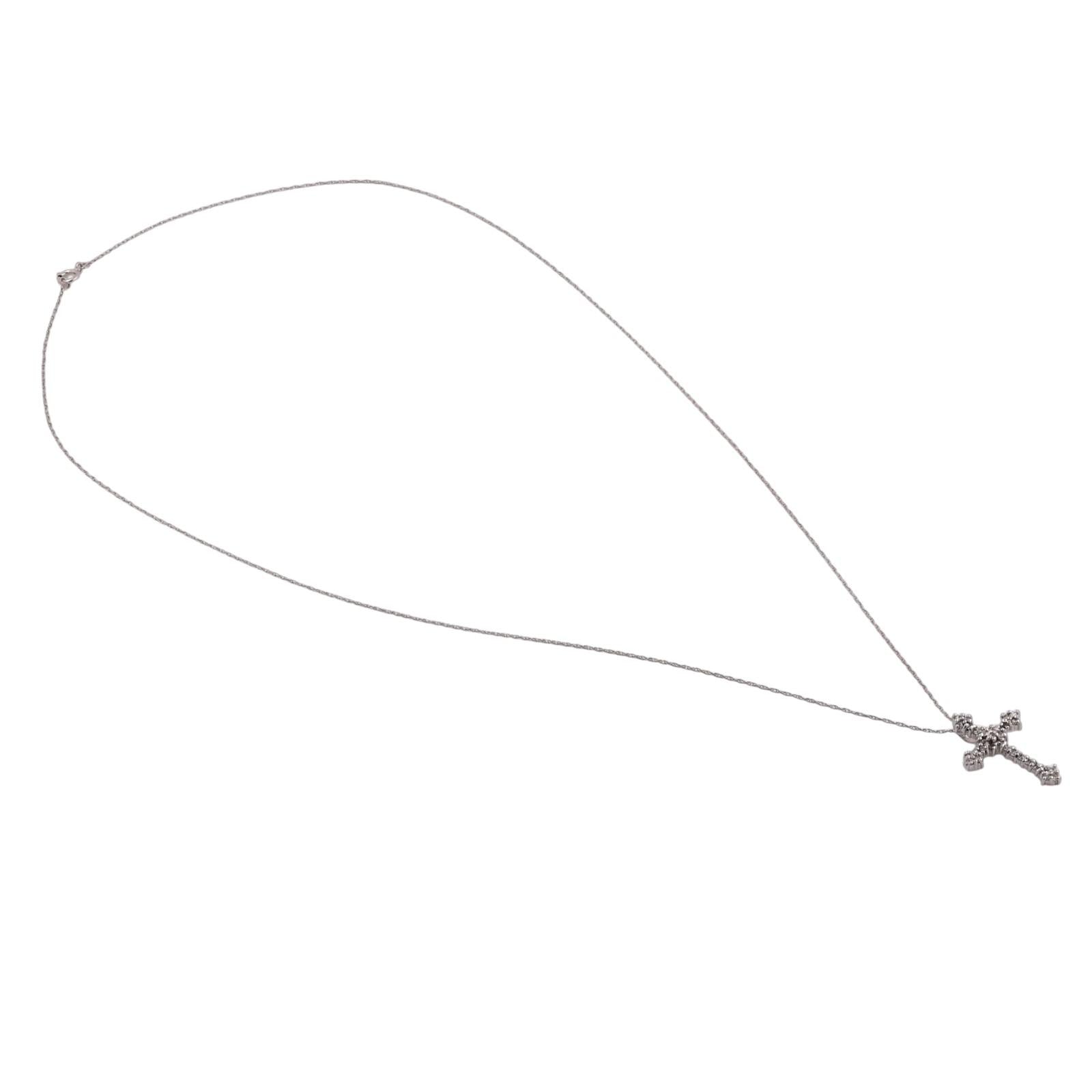 14K White Gold Diamond Cross Pendant Necklace 0.20 CTW Round Brilliant 19" Chain