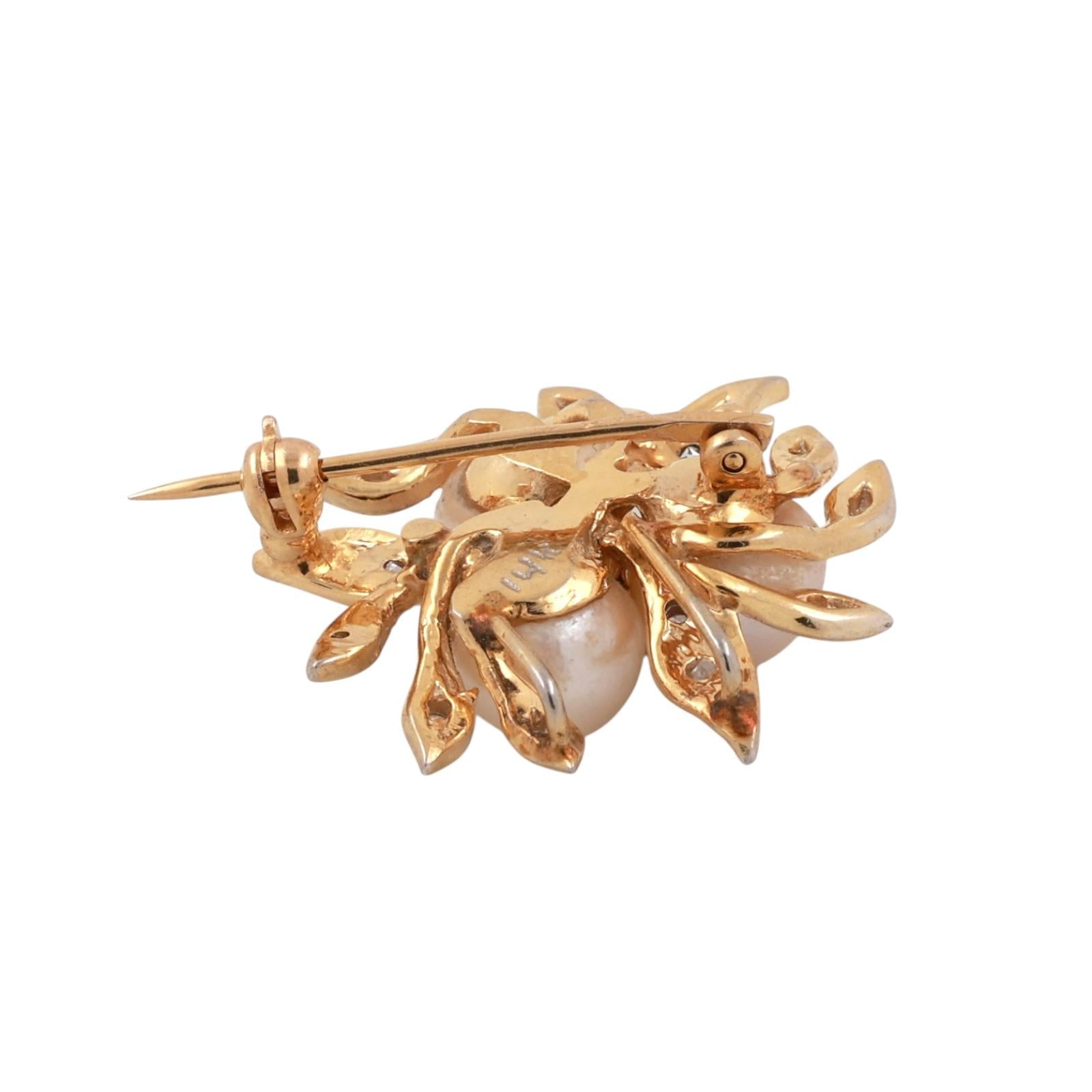 Vintage 14K Yellow Gold Akoya Pearl Diamond Leaf Cluster Brooch Pendant Estate