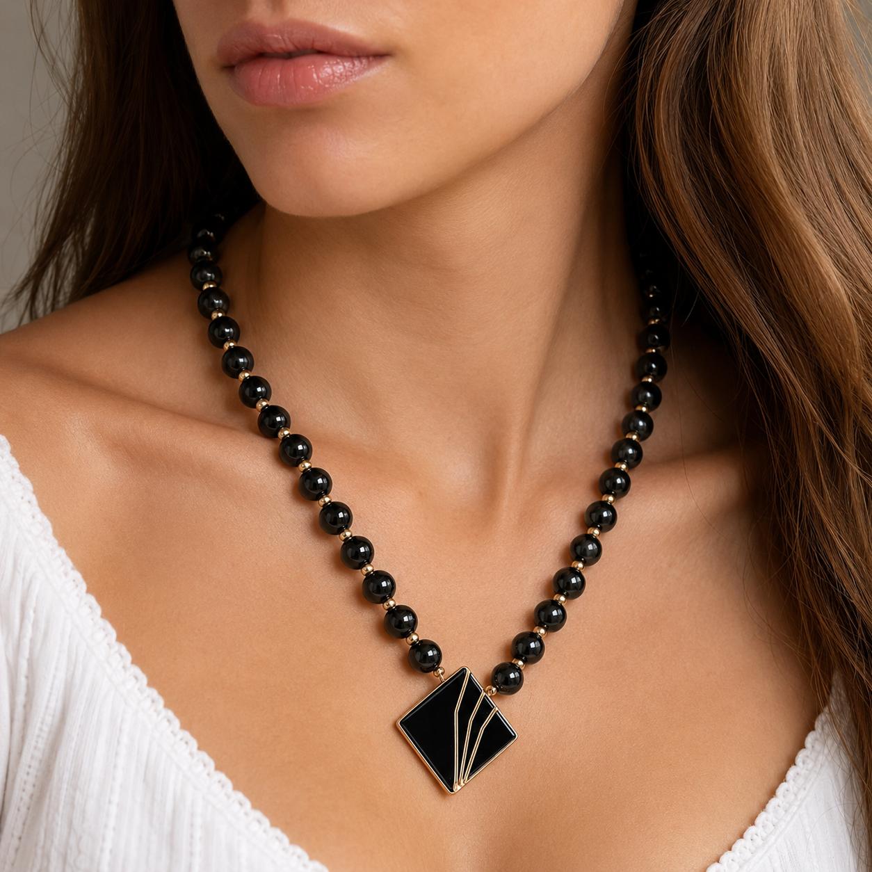 14K Yellow Gold Black Onyx Bead Necklace Diamond Shape Pendant Gold Inlay 29.7g