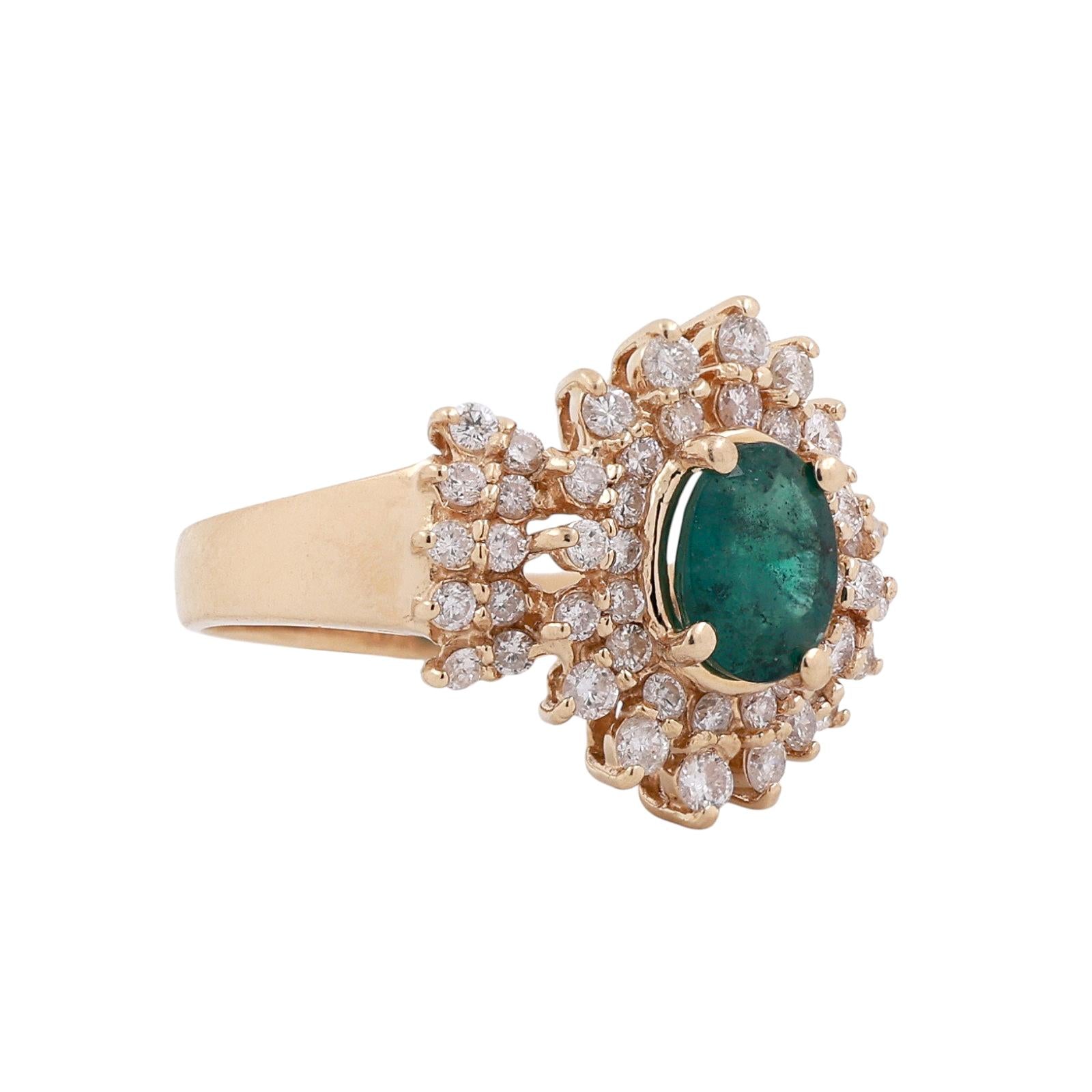 Emerald Diamond Halo Ring 14K Yellow Gold 0.85CT Emerald 1.00CTW Effy Size 9