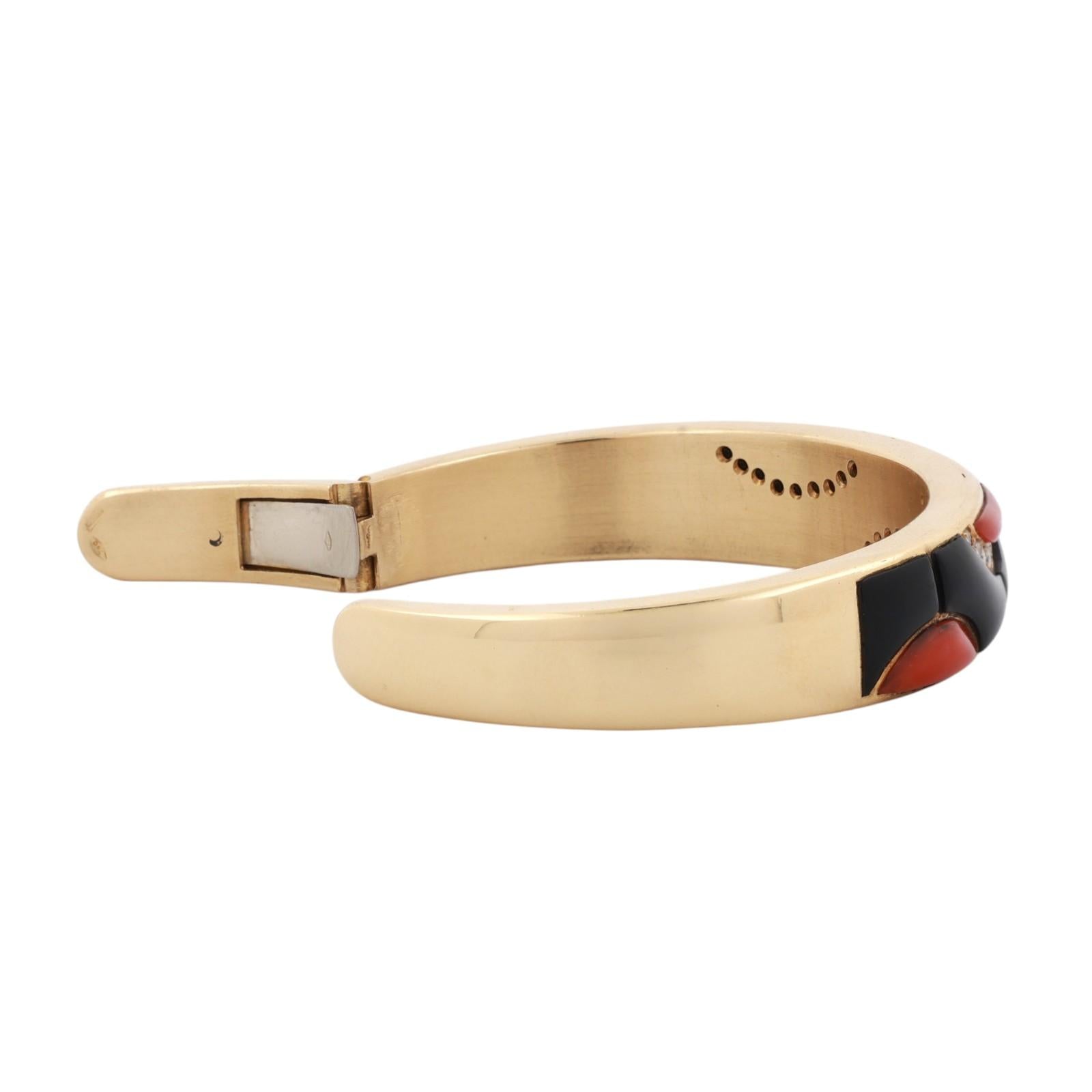 18K Yellow Gold Momo Coral Black Onyx Diamond Hinged Cuff Bangle Bracelet 6.5"