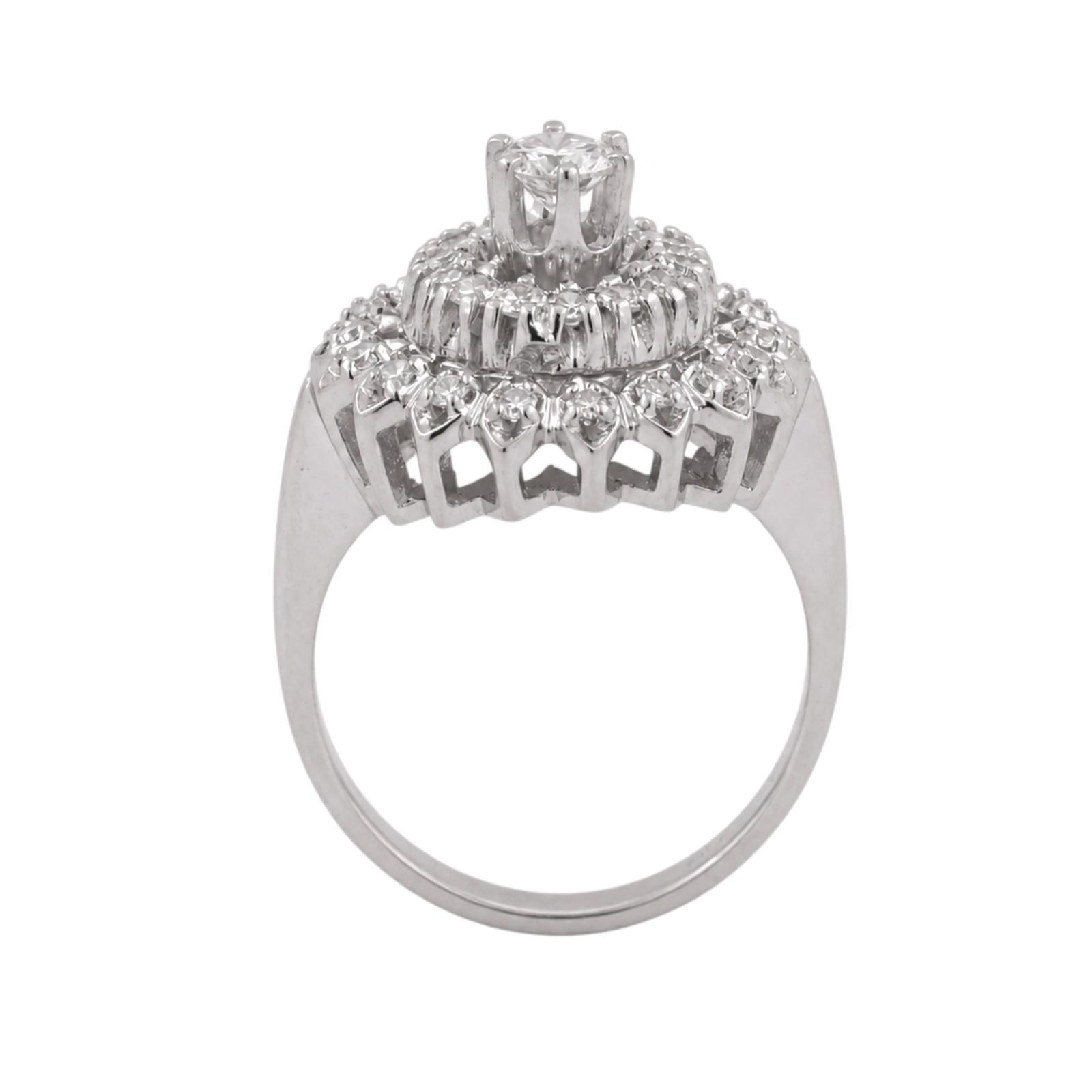 White Gold 0.91CTW Diamond Cluster Halo Ring 0.65CT Center Diamond Size 6.75