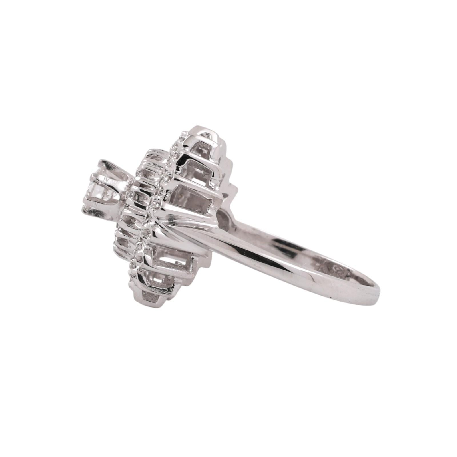 White Gold 0.91CTW Diamond Cluster Halo Ring 0.65CT Center Diamond Size 6.75