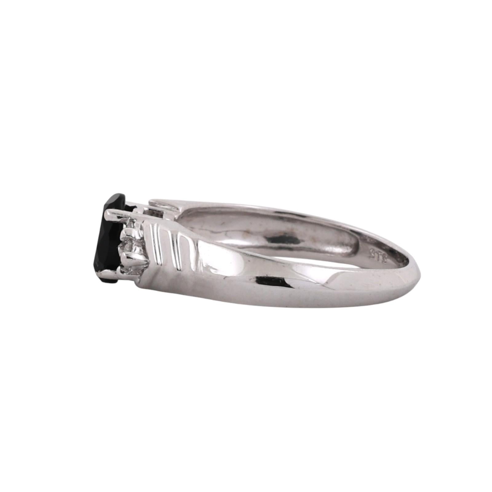 14K White Gold Black Onyx Diamond Ring Oval Onyx 0.15CTW Diamond Accents Size 5