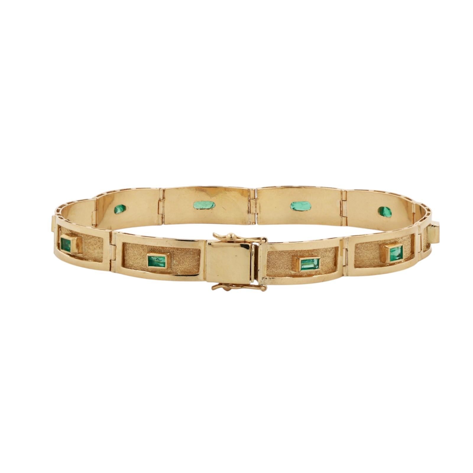 18K Yellow Gold Natural Emerald Panel Link Bracelet 0.60CTW 6.5" Estate