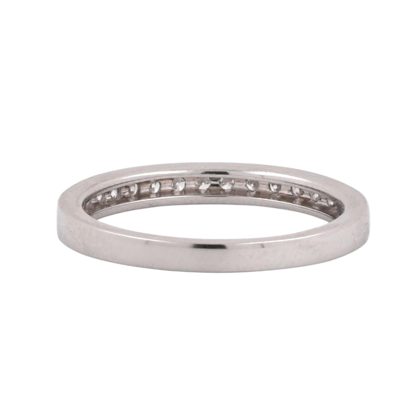 PT950 Platinum 0.33CTW Diamond Wedding Band Ring Size 7 Milgrain
