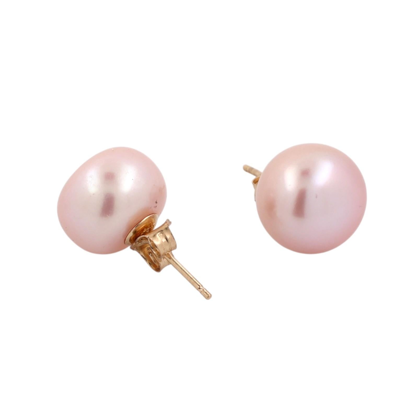 14K Yellow Gold 10mm Lavender Cultured Freshwater Pearl Stud Earrings
