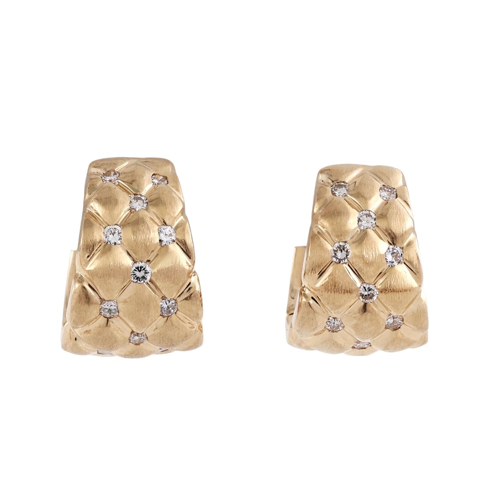 14K Yellow Gold Diamond Quilted Wide Huggie Hoop Earrings 0.42CTW Estate
