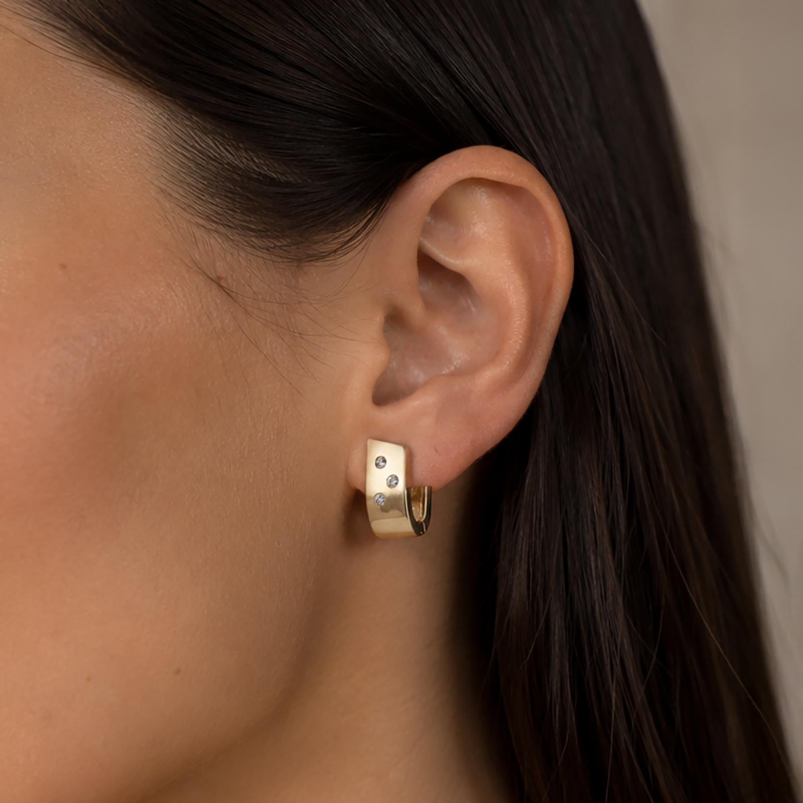 14K Yellow Gold 0.15CTW Diamond Huggie Hoop Earrings