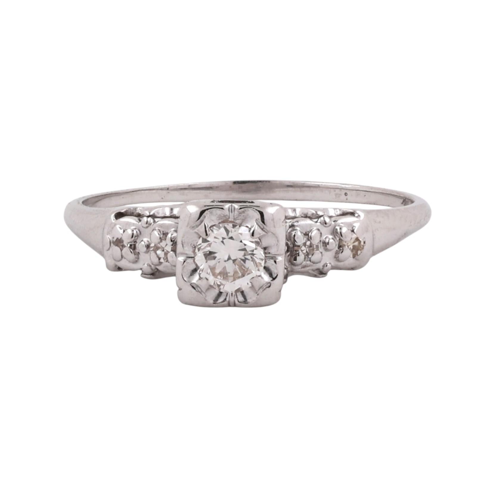 14K White Gold Diamond Vintage Engagement Ring 0.20CTW Round Brilliant Size 8.25