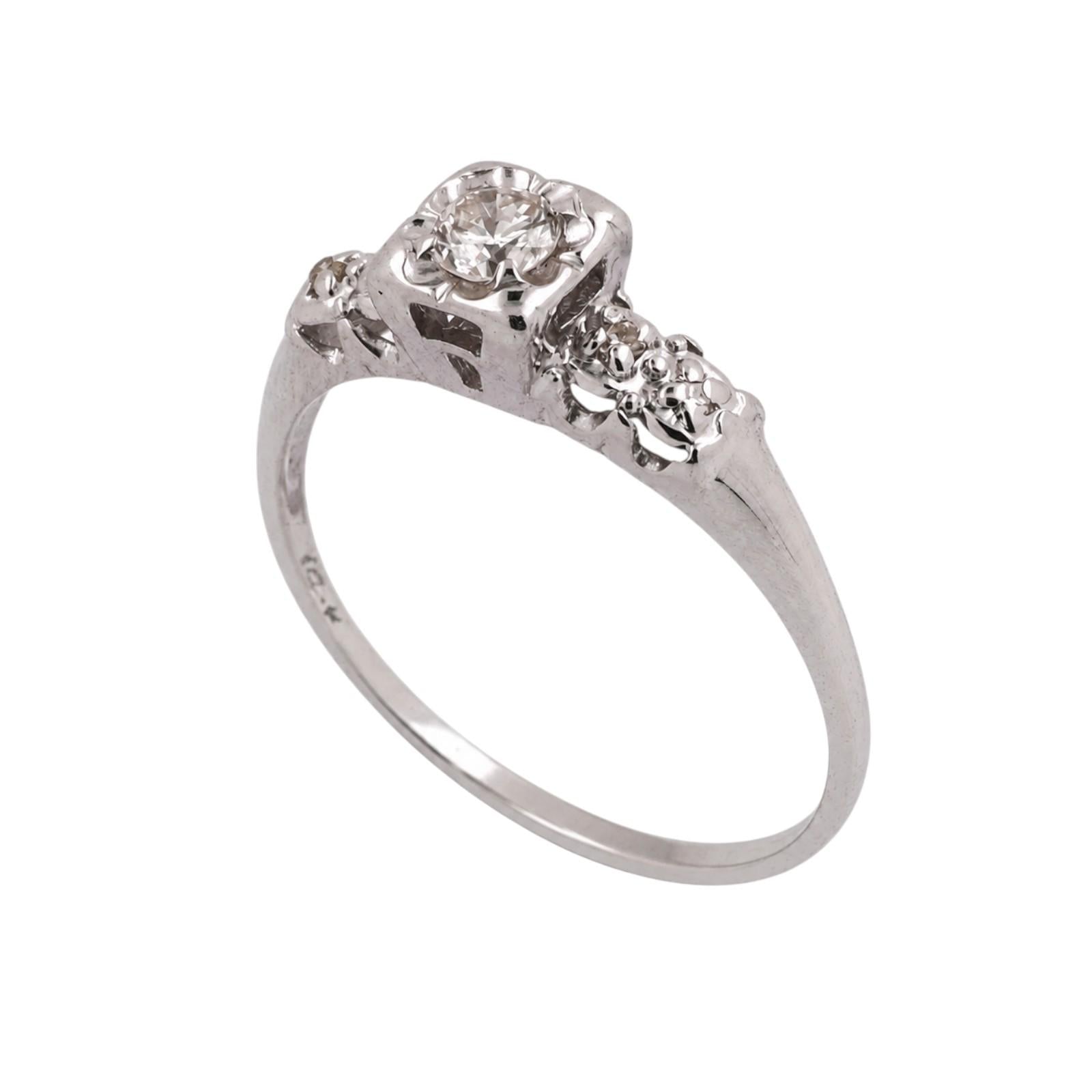 14K White Gold Diamond Vintage Engagement Ring 0.20CTW Round Brilliant Size 8.25