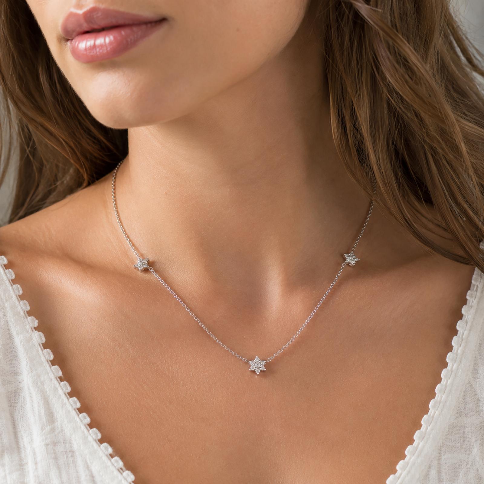 18K White Gold Diamond Station Necklace 1.00CTW Floral Cluster 17.25" Estate