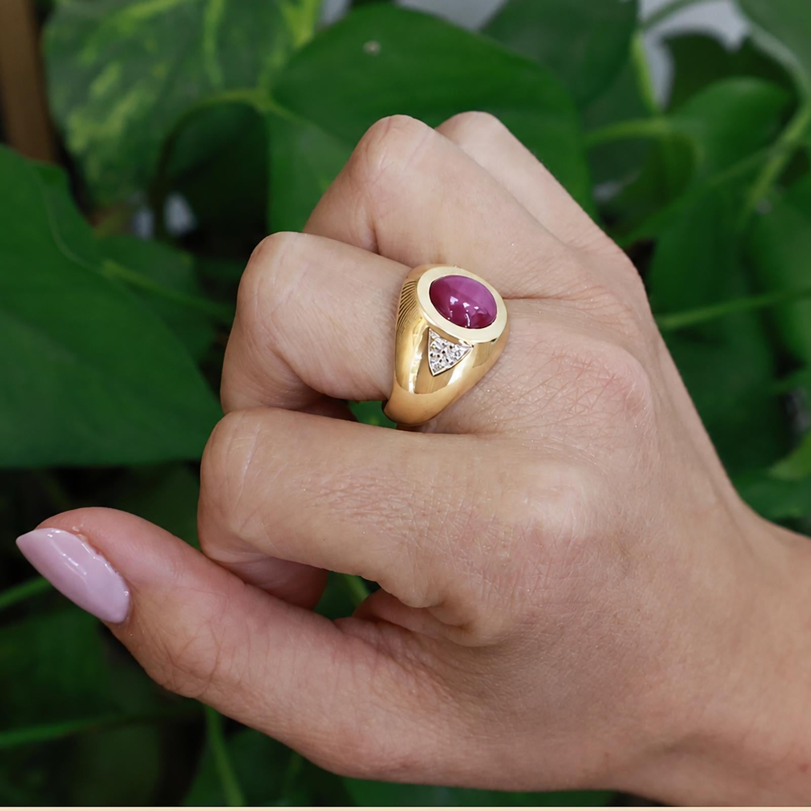 Estate Lab Star Ruby Diamond Ring 14K Yellow Gold Cabochon Size 9.25