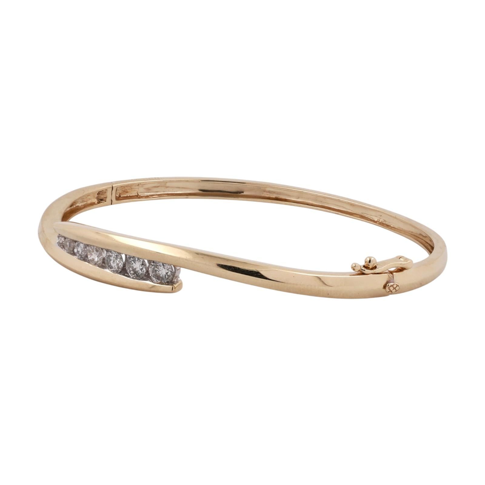 14K Two Tone Gold 1.00CTW Diamond Bypass Hinged Bangle Bracelet 6.75"