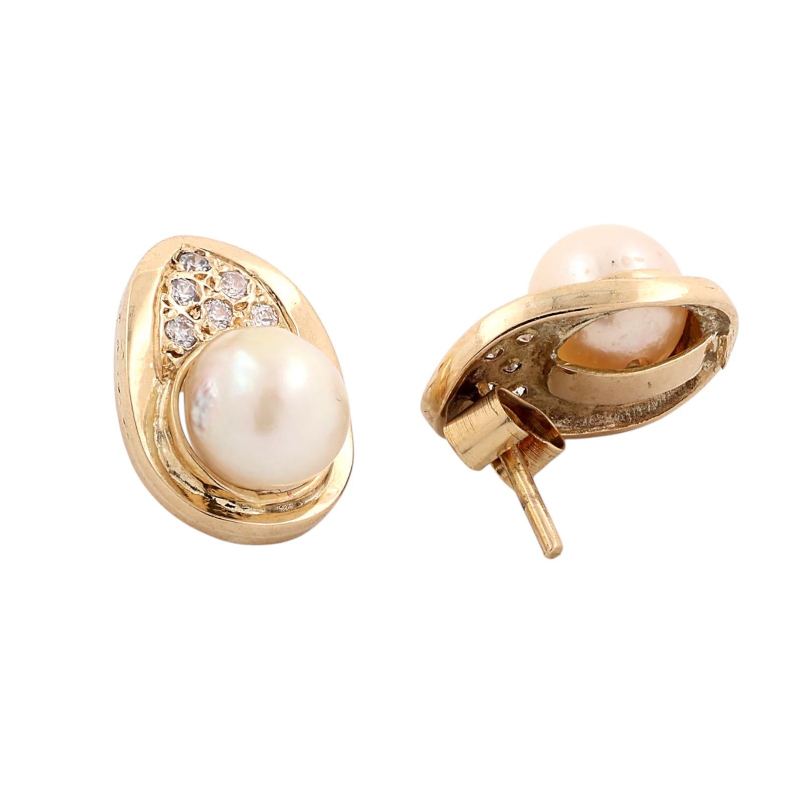 Yellow Gold Akoya Cultured Pearl Diamond Stud Earrings 7.6mm Estate Omega Style