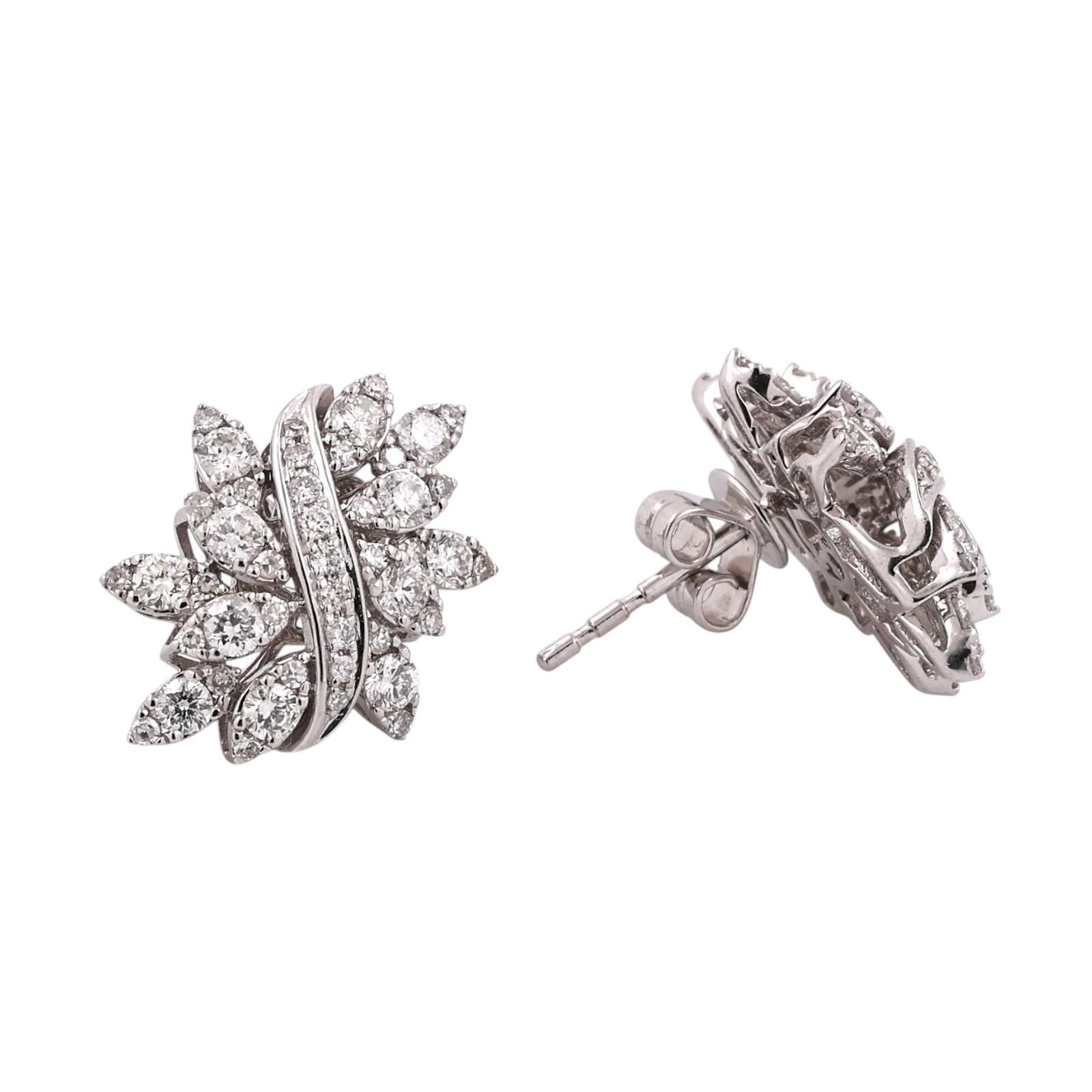 EFFY 14K White Gold 2.00CTW Diamond Cluster Floral Earrings Estate Signed