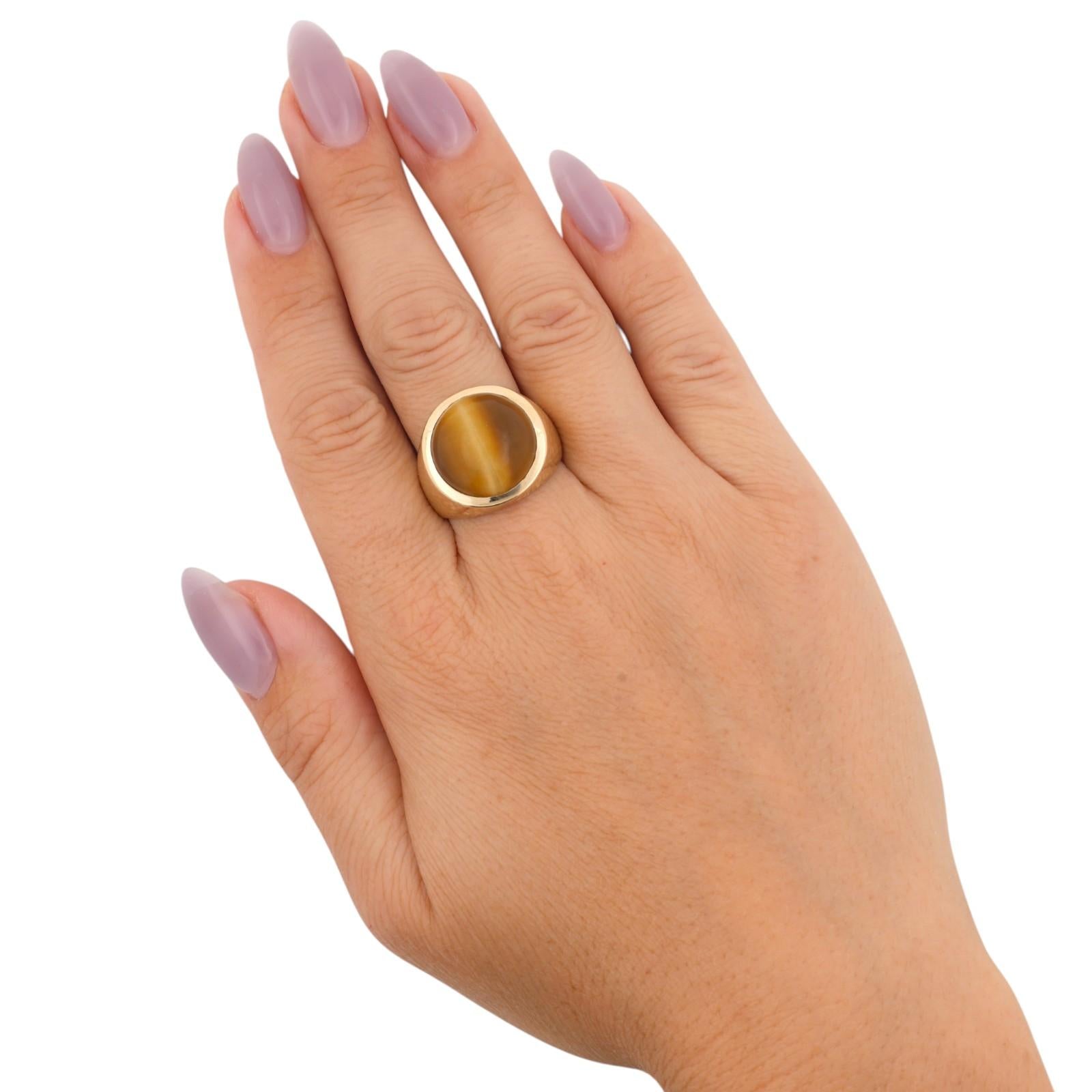 Yellow Gold Large Tiger's Eye Men's Signet Ring 15.9g Size 9