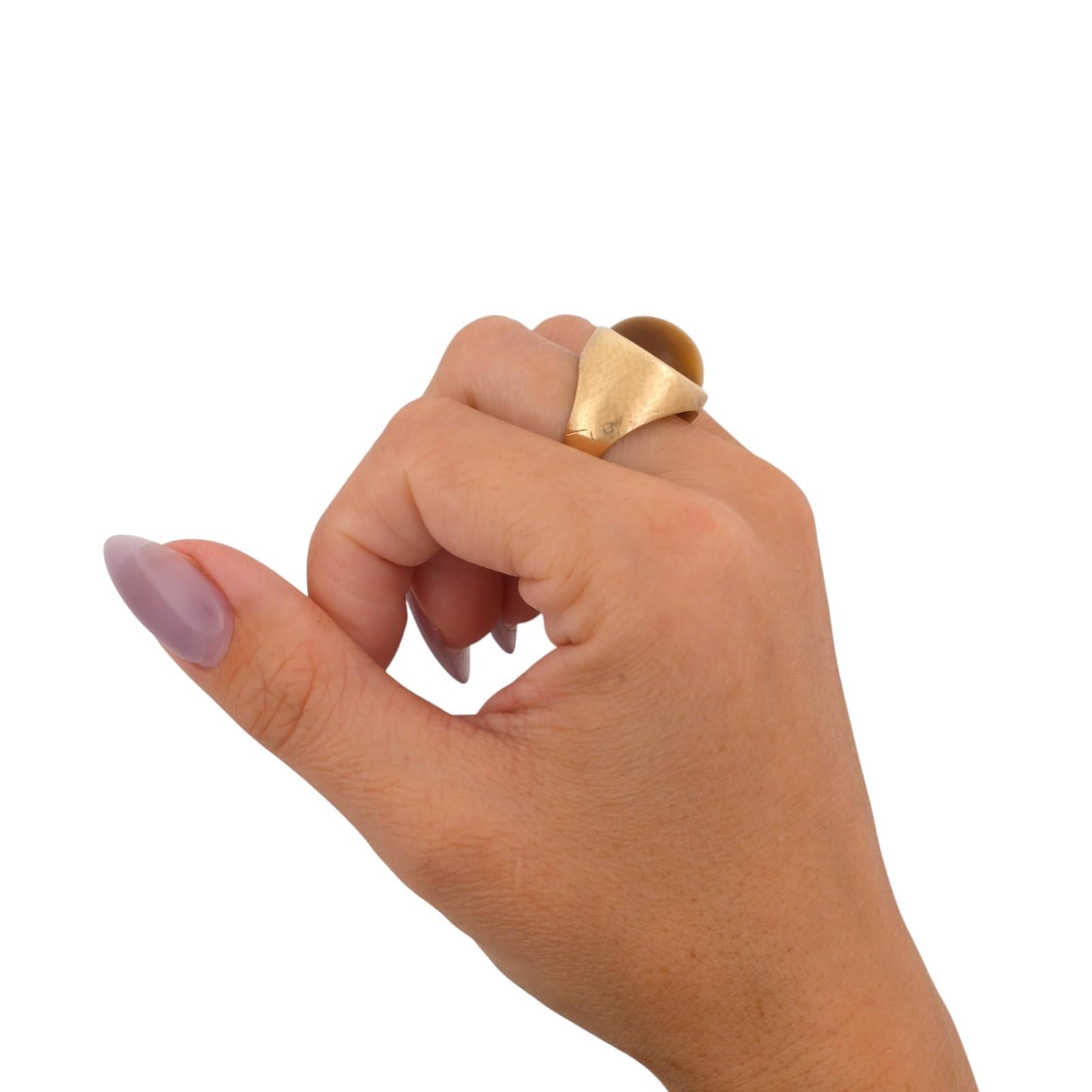 Yellow Gold Large Tiger's Eye Men's Signet Ring 15.9g Size 9